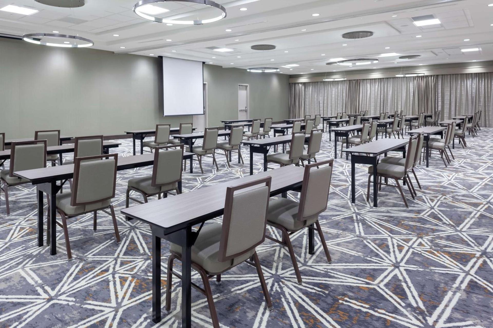 Hilton Garden Inn Waco photo 31