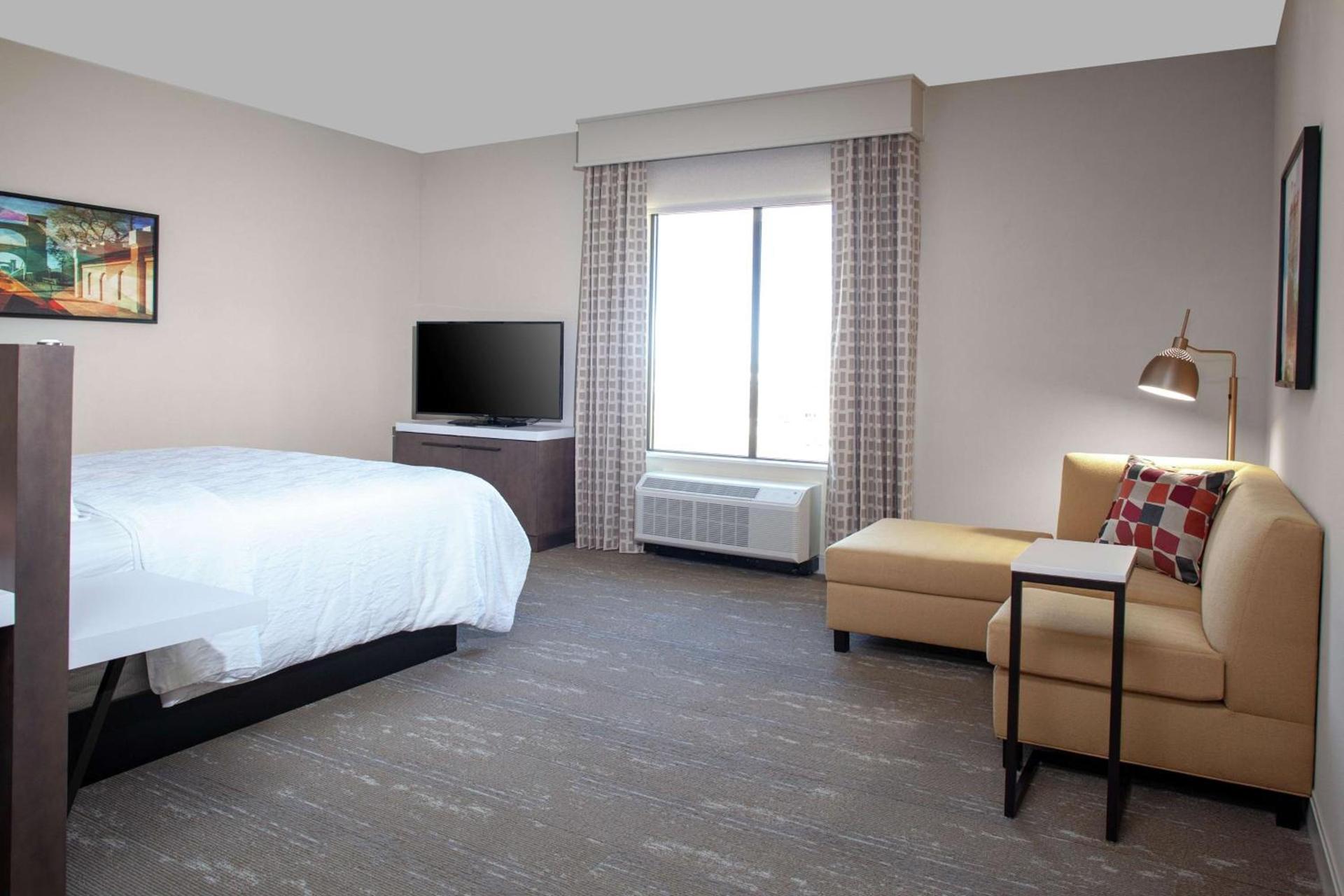 Hilton Garden Inn Waco photo 35