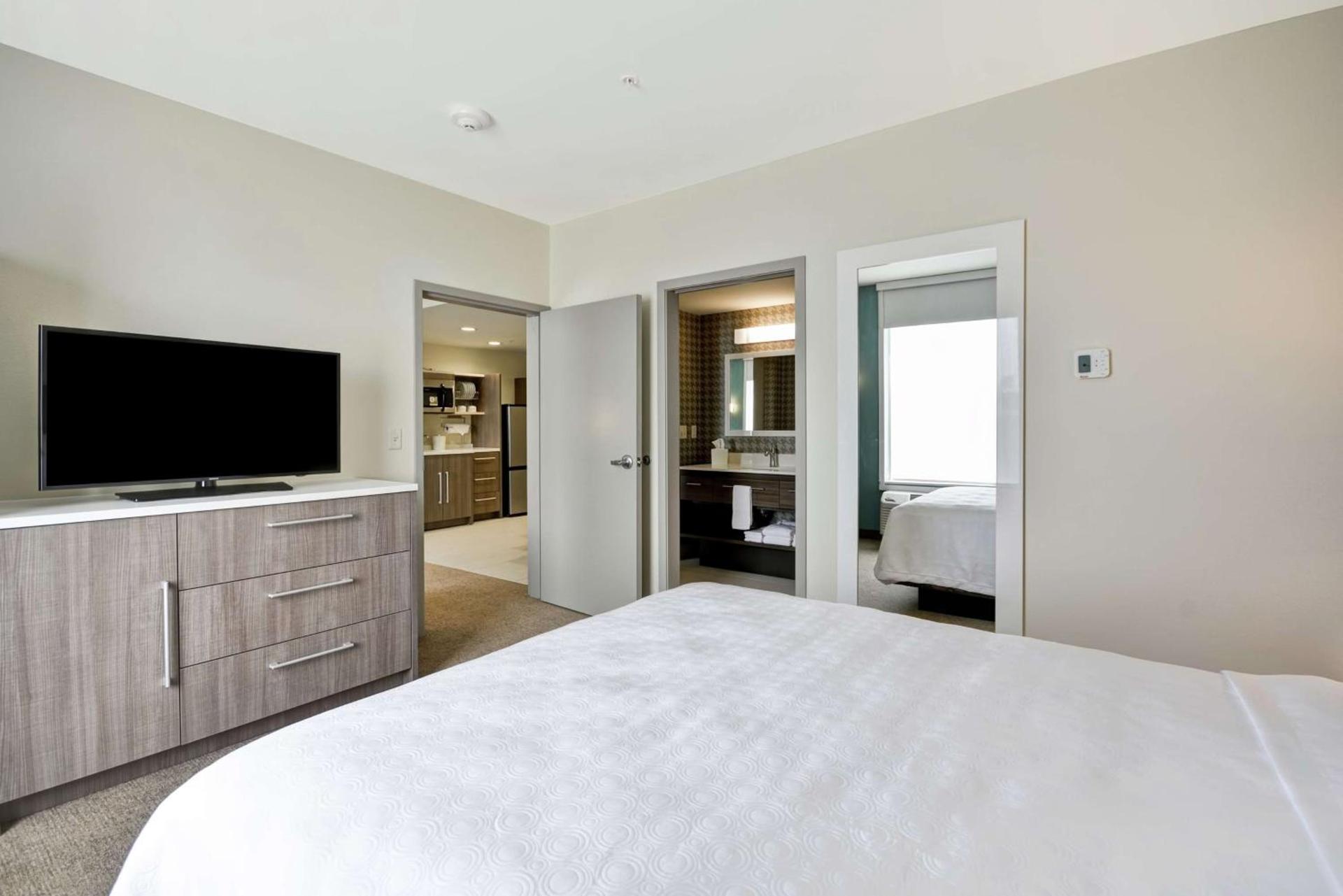 Home2 Suites By Hilton Plymouth Minneapolis photo 40