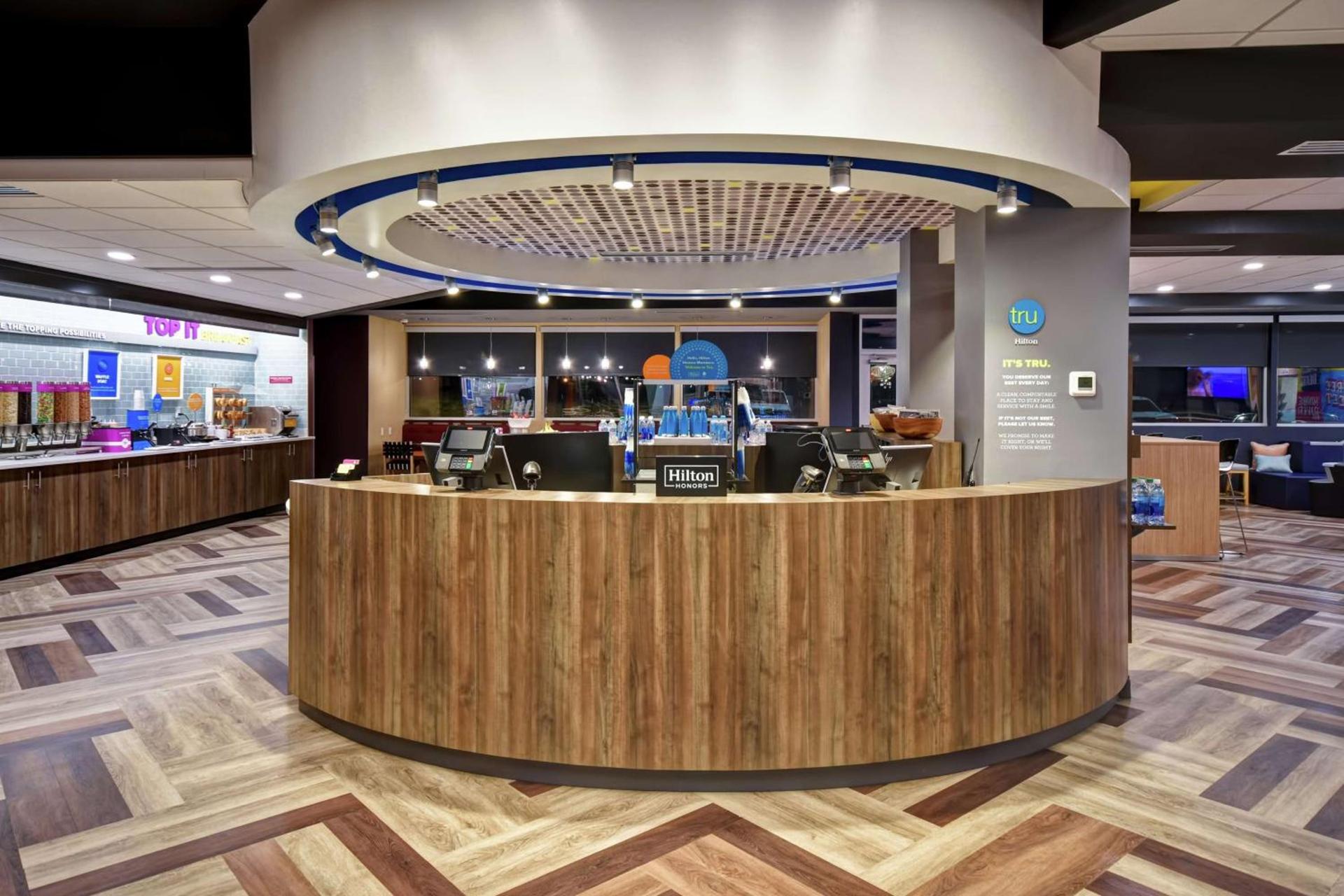 Tru By Hilton Fort Wayne photo 16