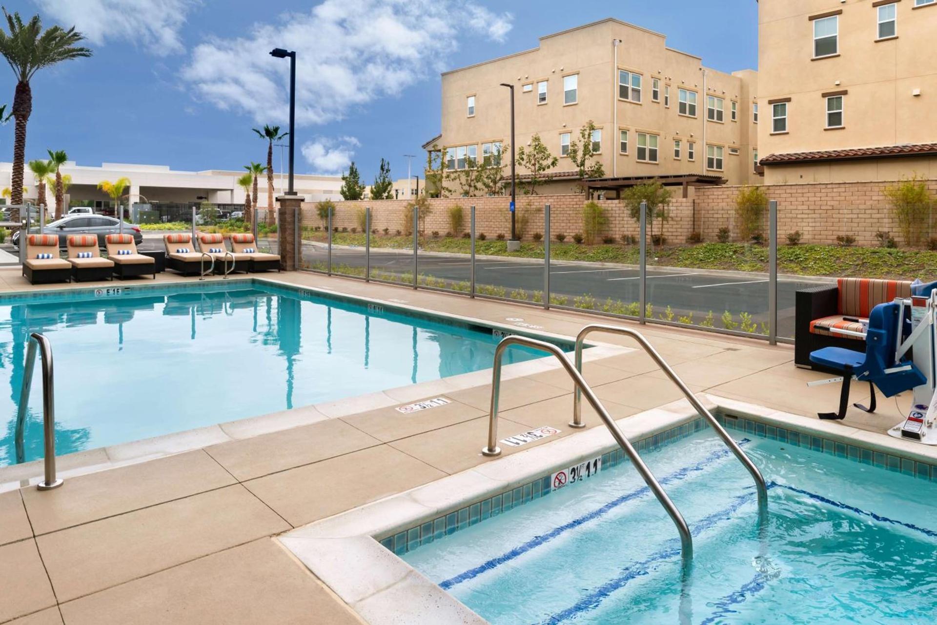 Hampton Inn & Suites Buena Park photo 8