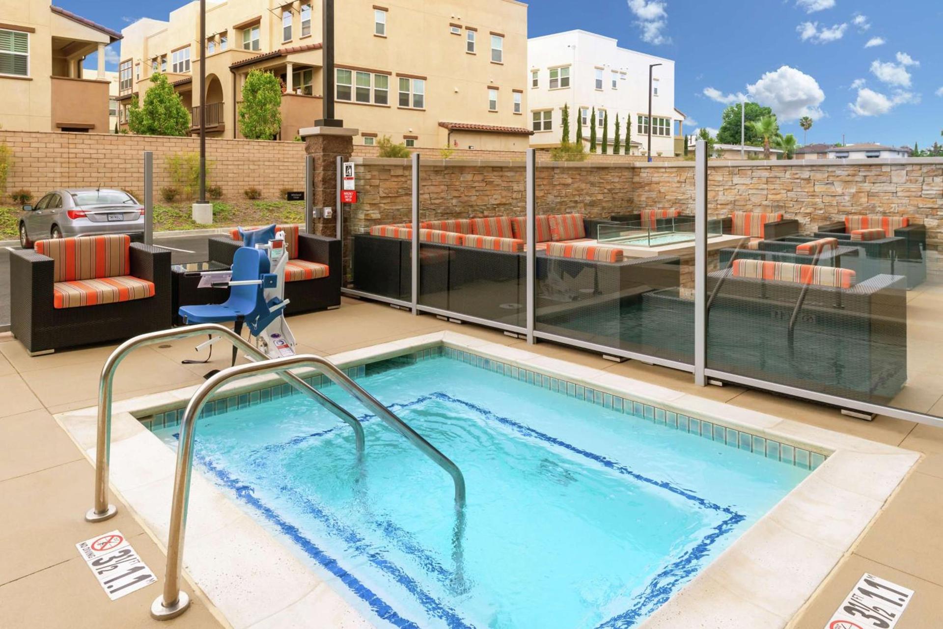 Hampton Inn & Suites Buena Park photo 10