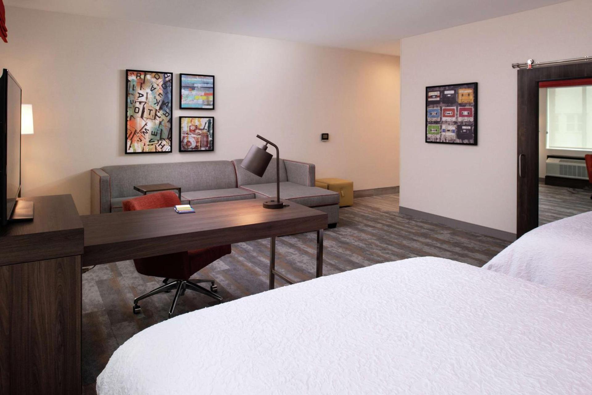 Hampton Inn & Suites Buena Park photo 30