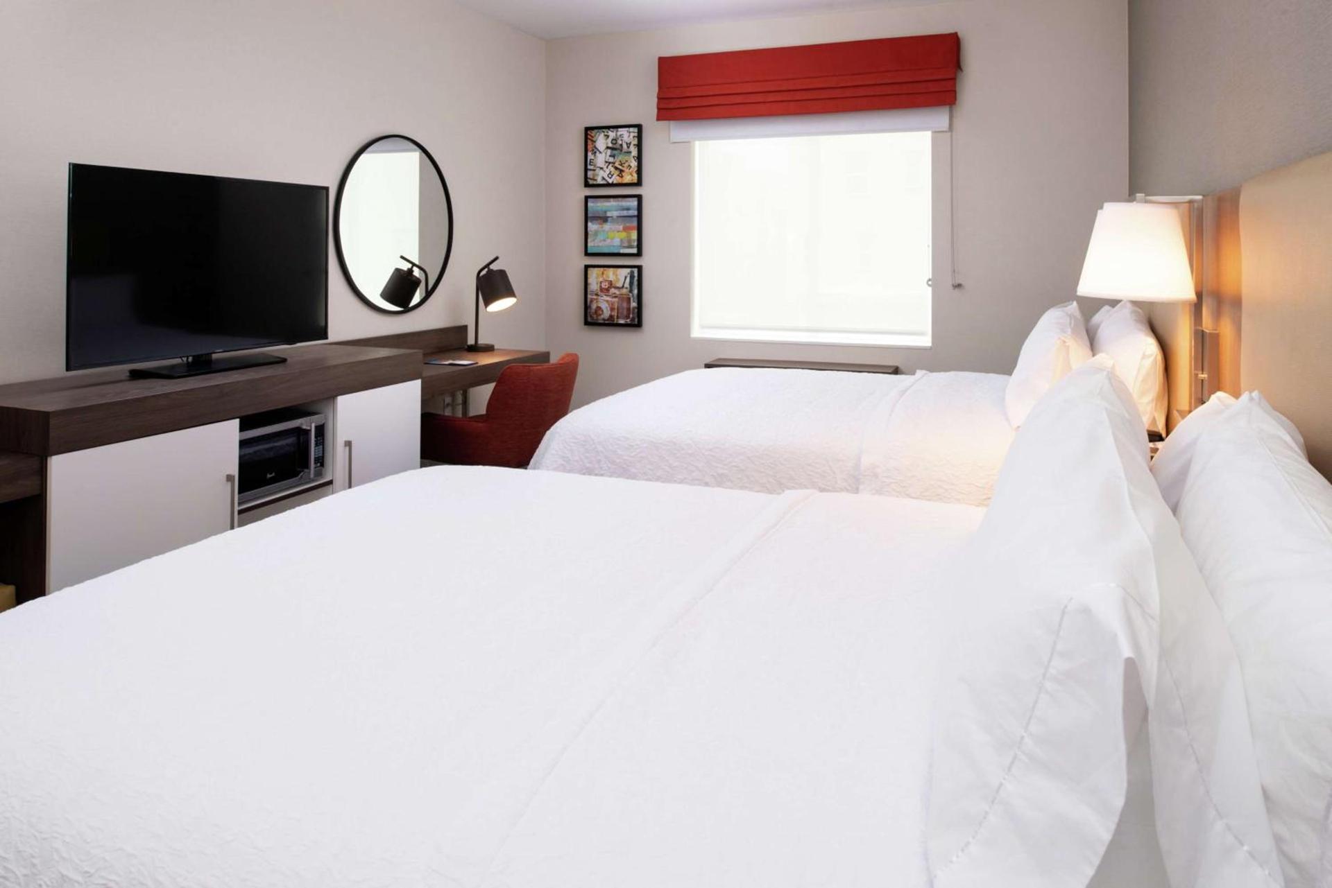Hampton Inn & Suites Buena Park photo 34