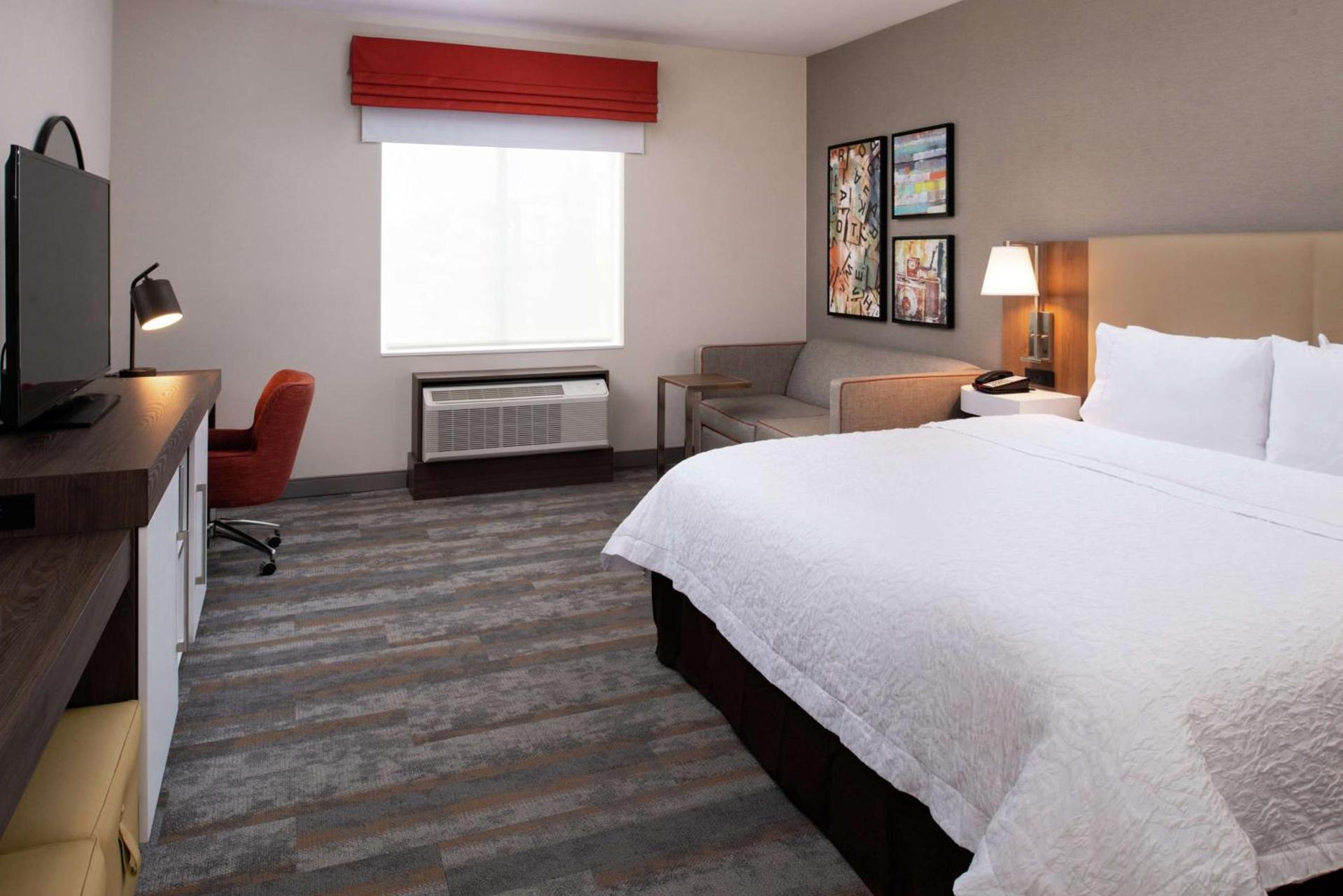 Hampton Inn & Suites Buena Park photo 36