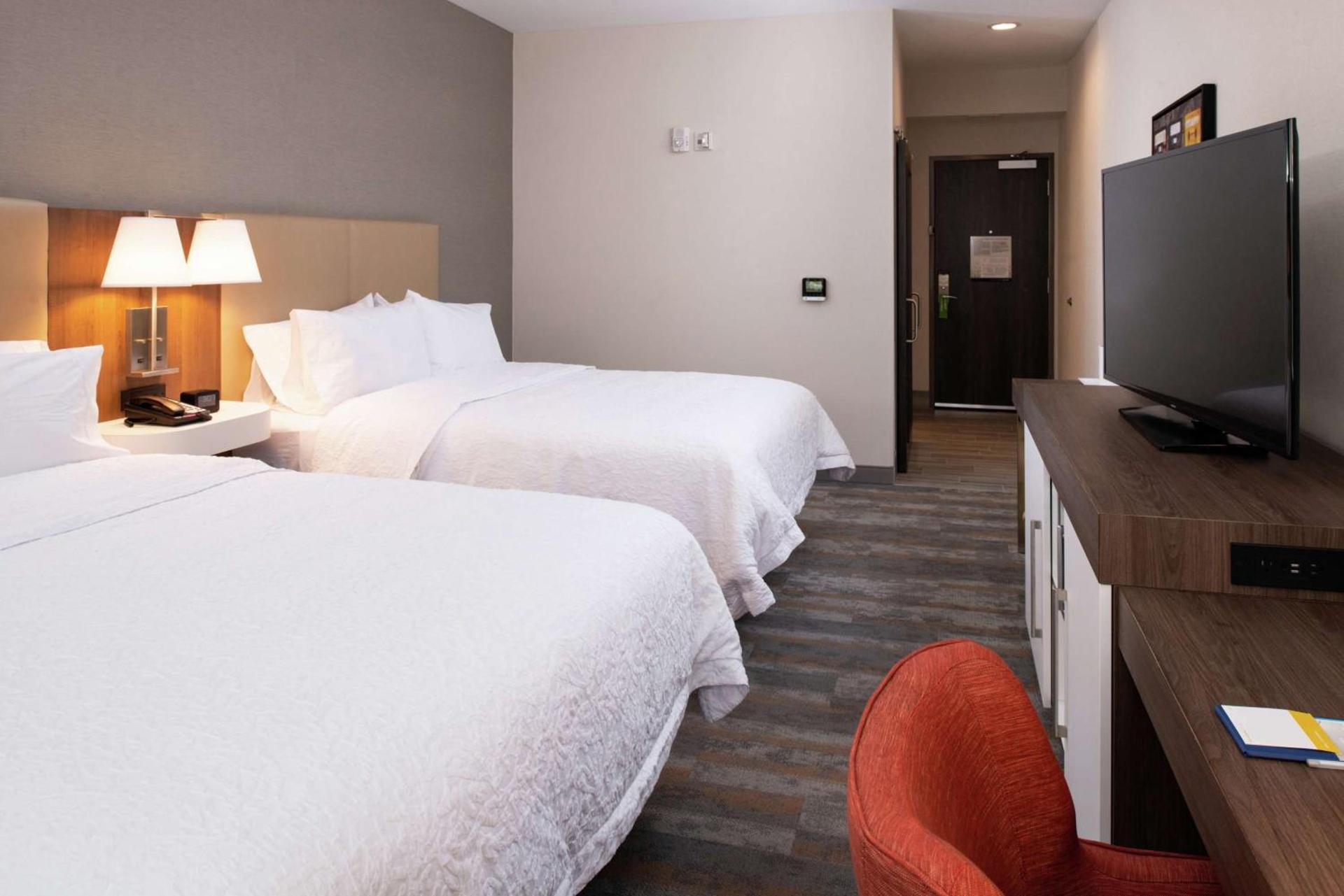 Hampton Inn & Suites Buena Park photo 37