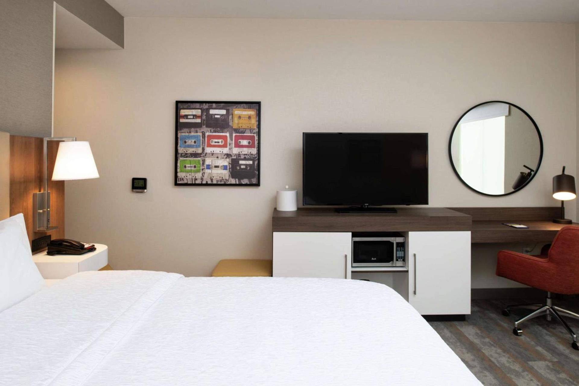 Hampton Inn & Suites Buena Park photo 43