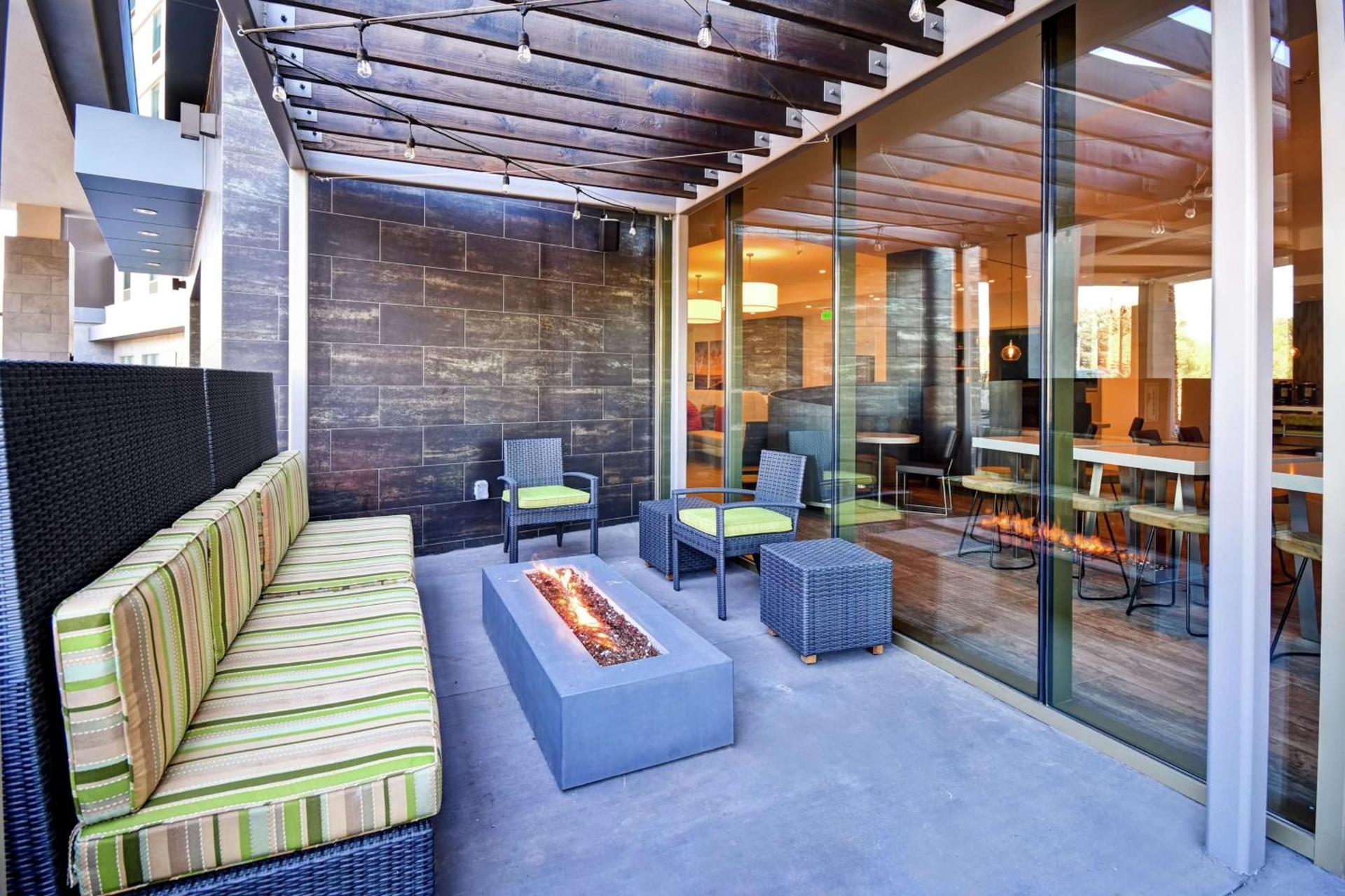 Home2 Suites by Hilton Los Angeles Montebello photo 3