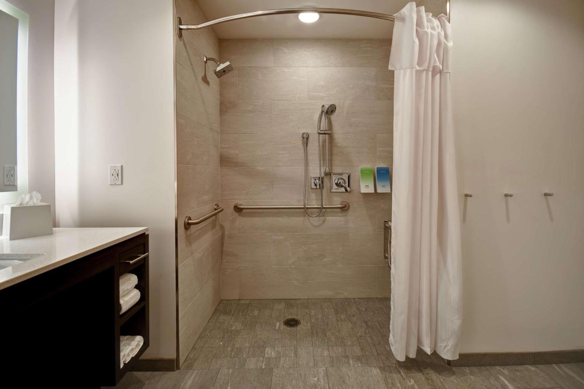 Home2 Suites by Hilton Los Angeles Montebello photo 30