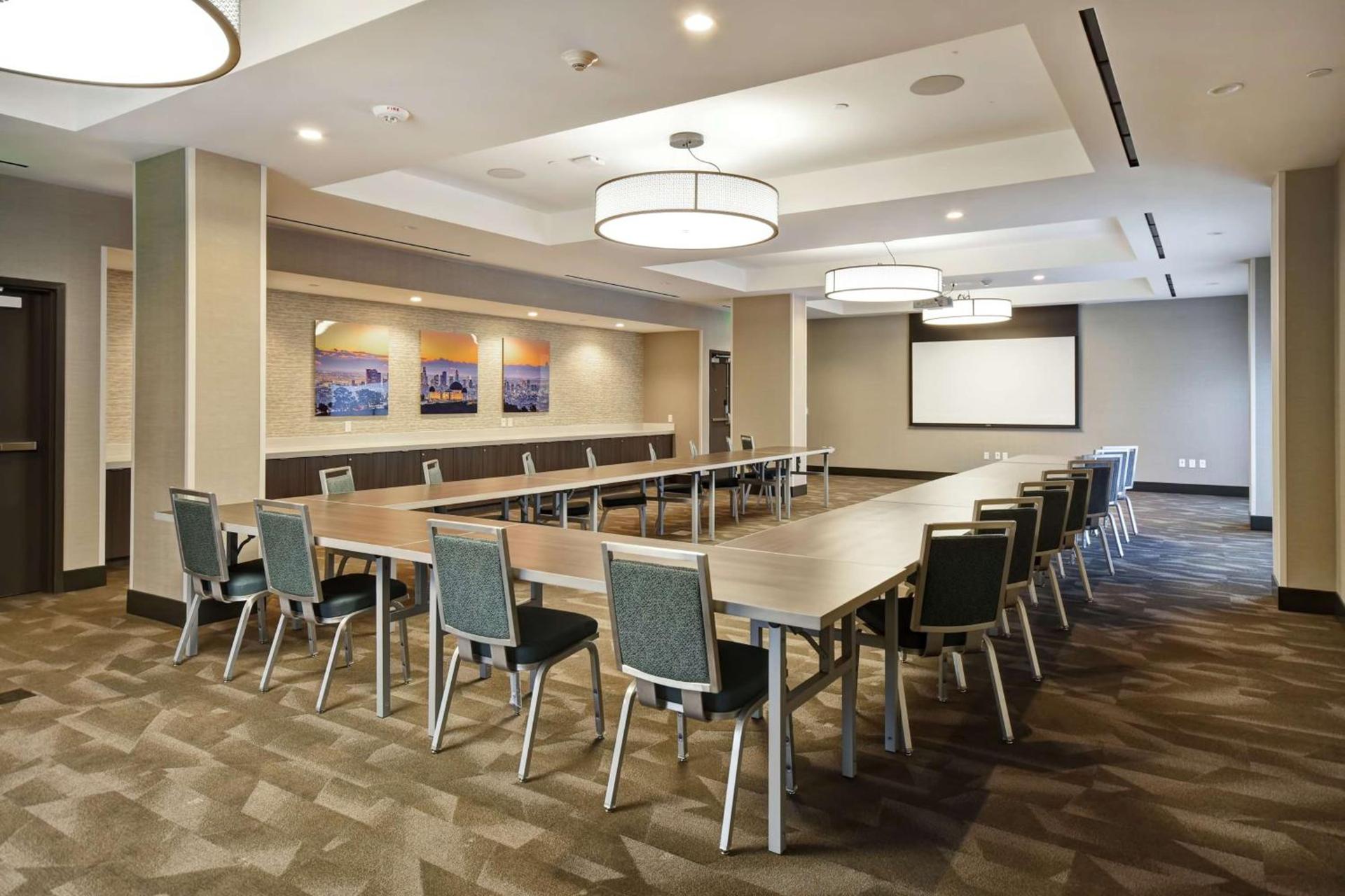 Home2 Suites by Hilton Los Angeles Montebello photo 43