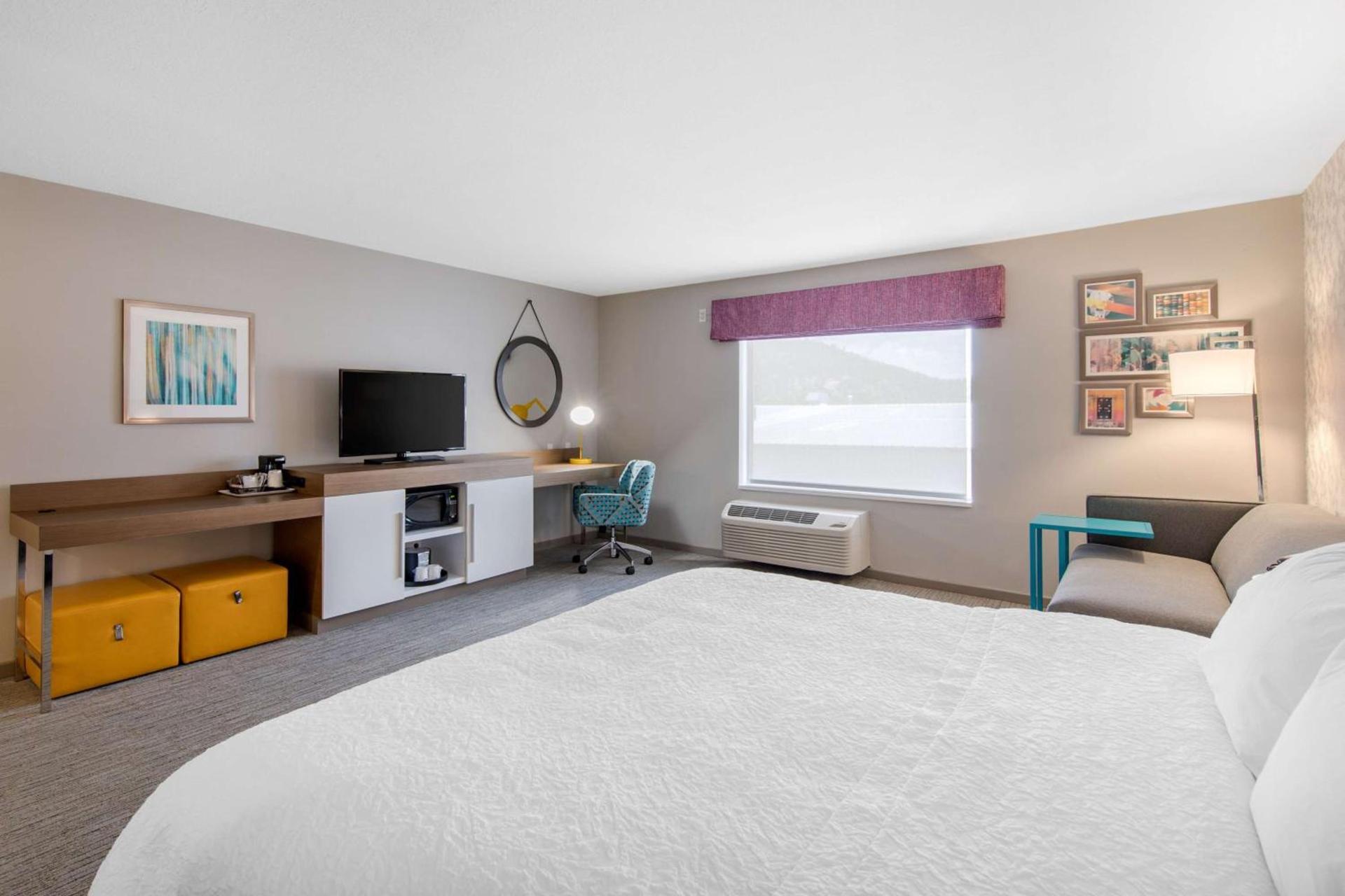 Hampton Inn & Suites Ruidoso Downs photo 29