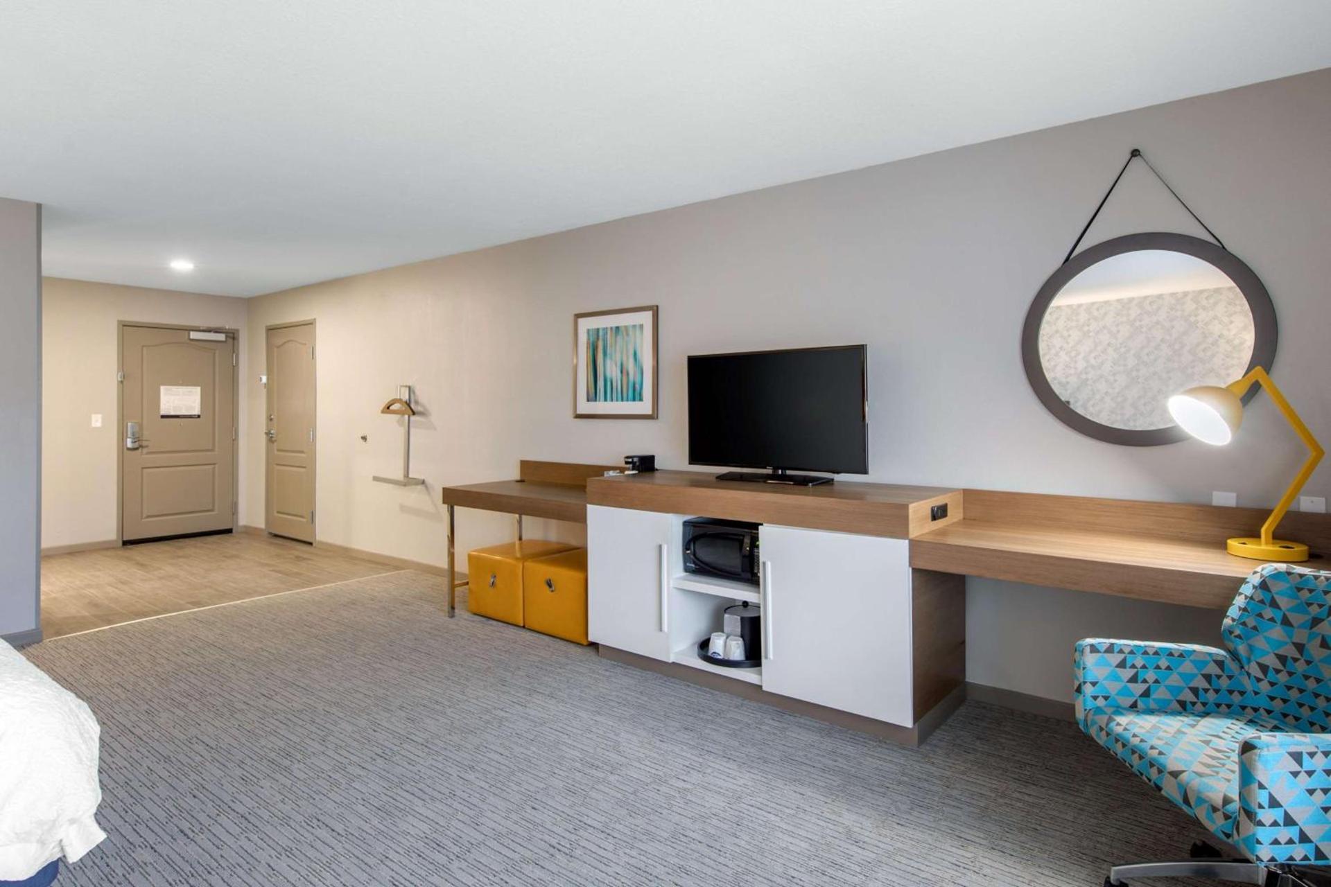Hampton Inn & Suites Ruidoso Downs photo 41