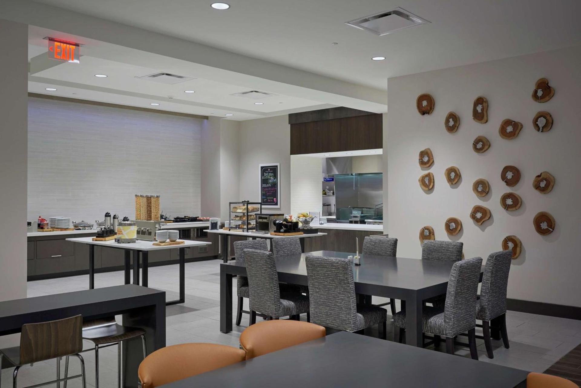 Hilton Garden Inn Corning Downtown photo 11
