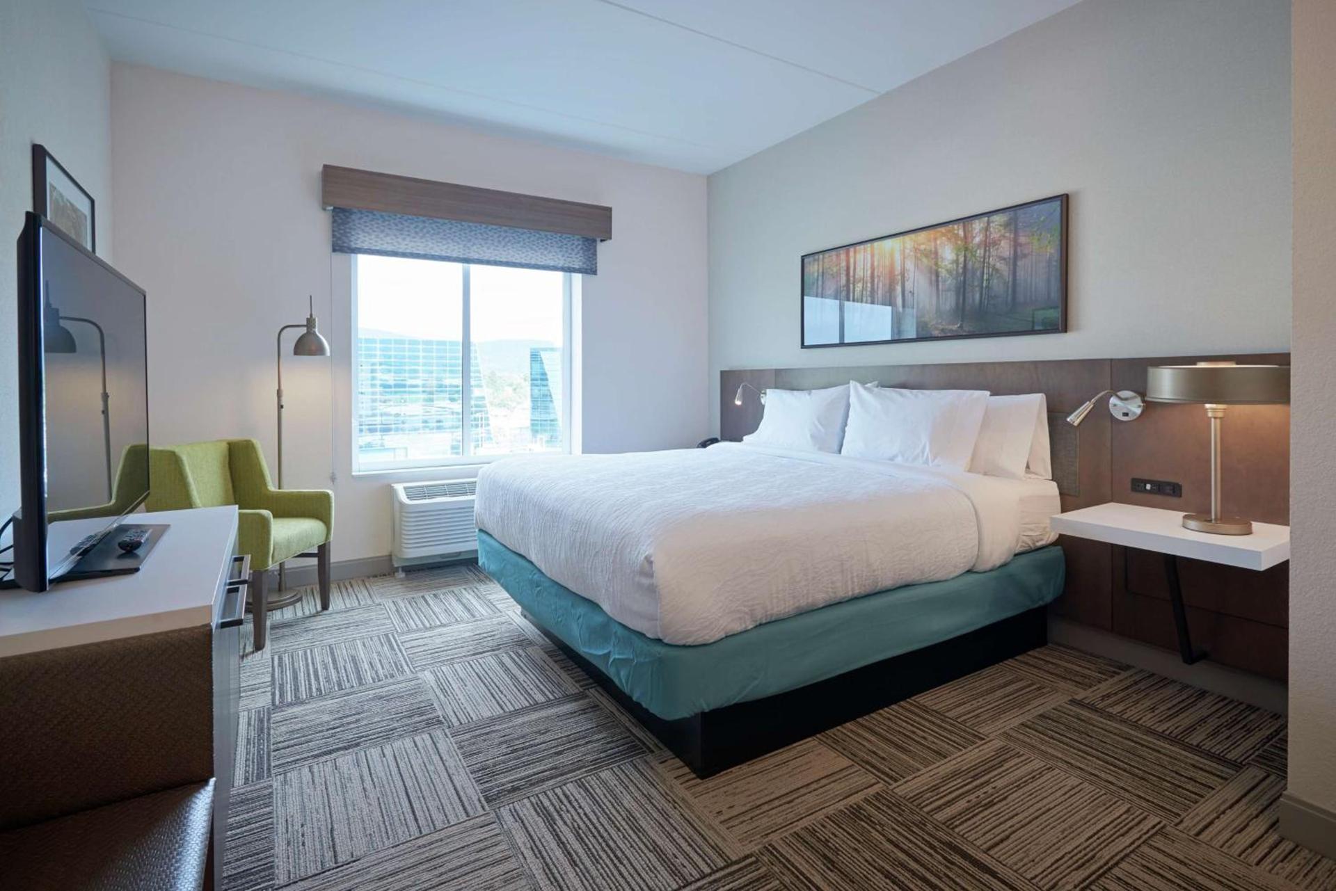 Hilton Garden Inn Corning Downtown photo 26