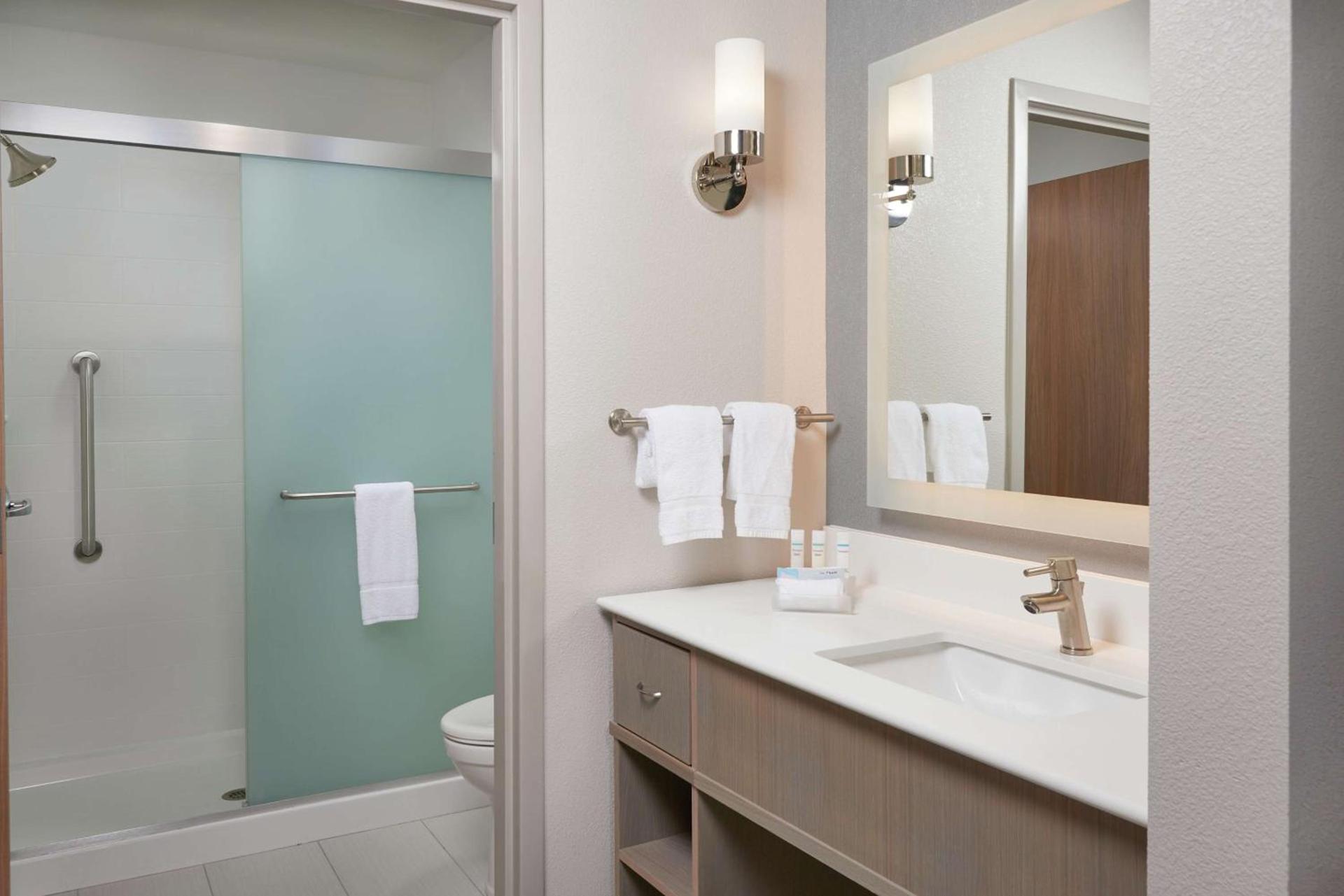 Homewood Suites By Hilton Cincinnati Midtown photo 11