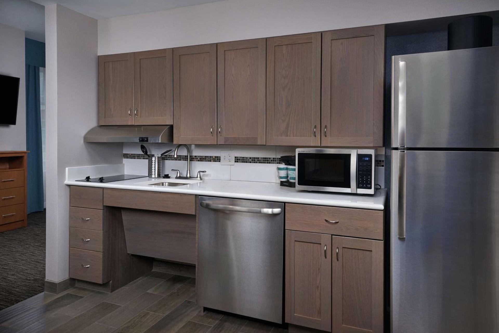 Homewood Suites By Hilton Cincinnati Midtown photo 25