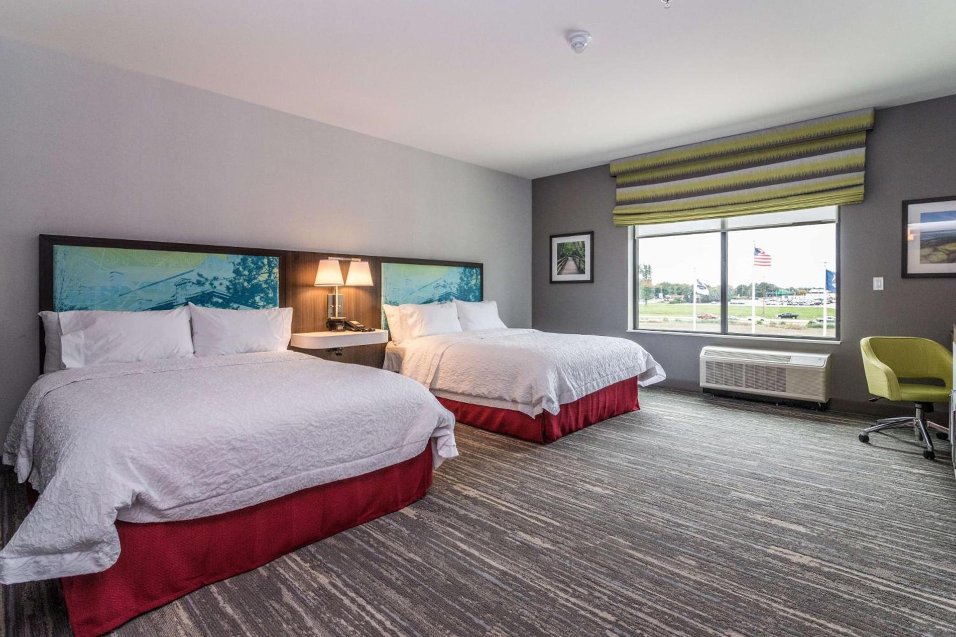 Hampton Inn & Suites - Allen Park photo 12