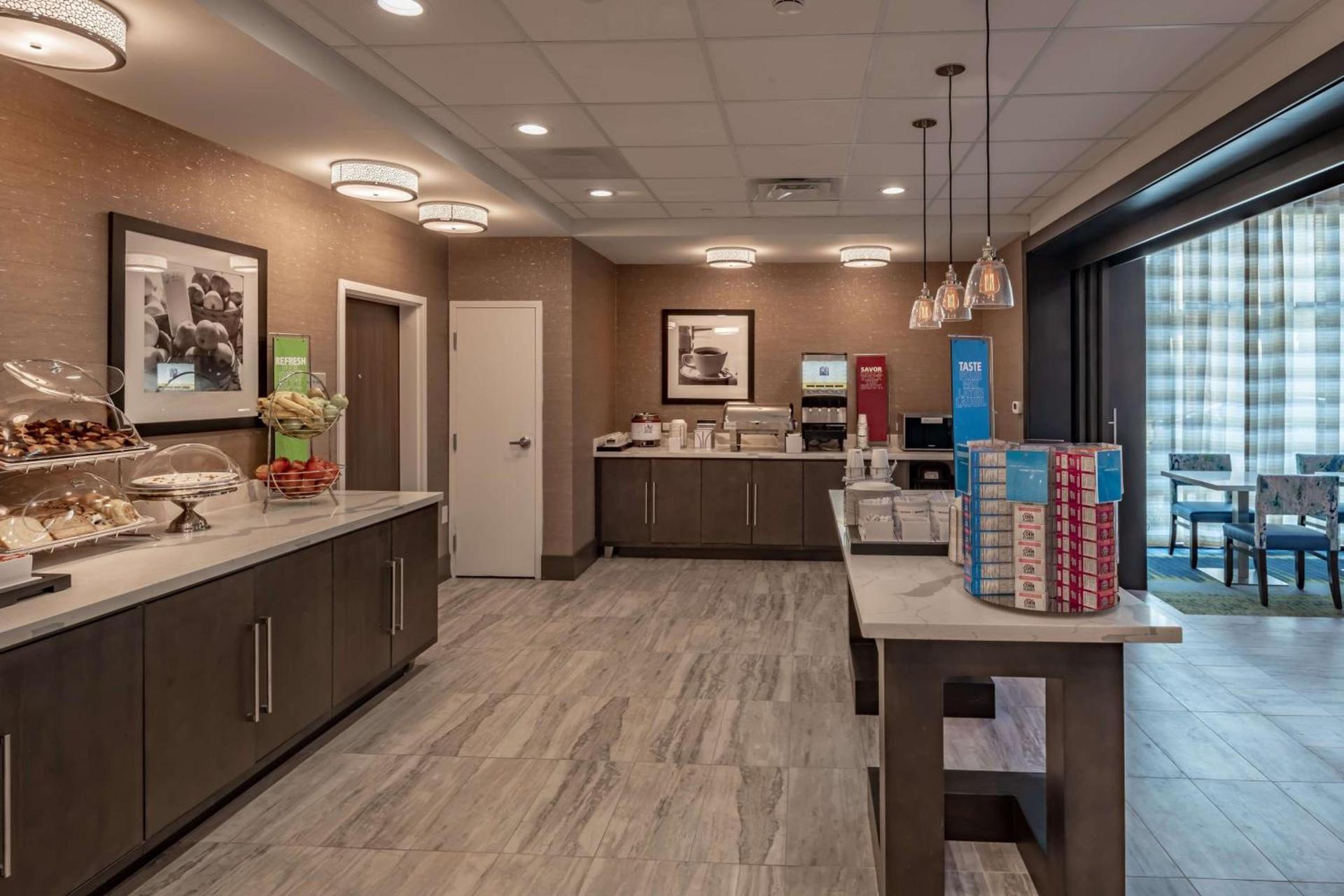 Hampton Inn & Suites Dallas/Plano Central photo 19