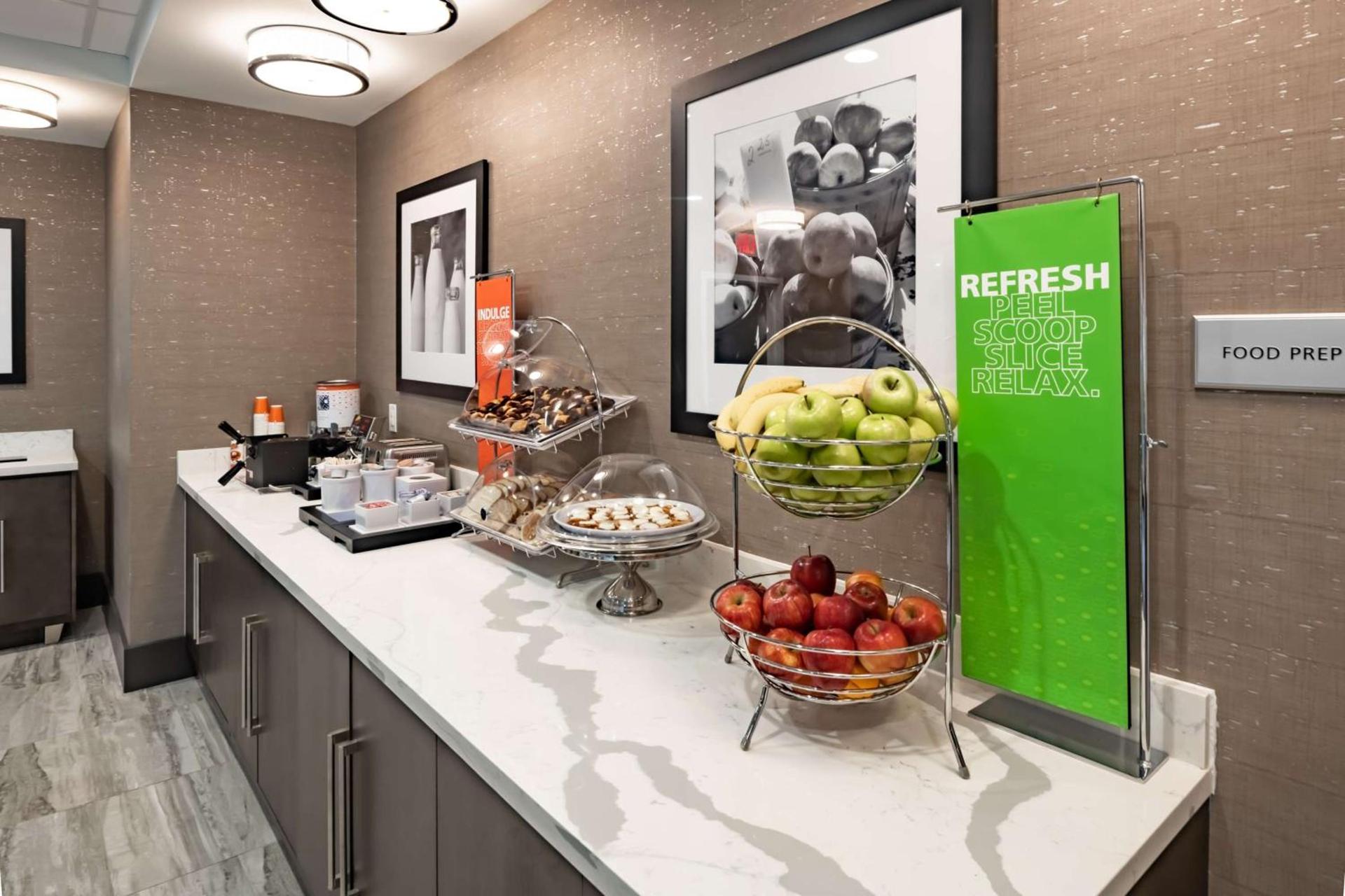 Hampton Inn & Suites Dallas/Plano Central photo 20