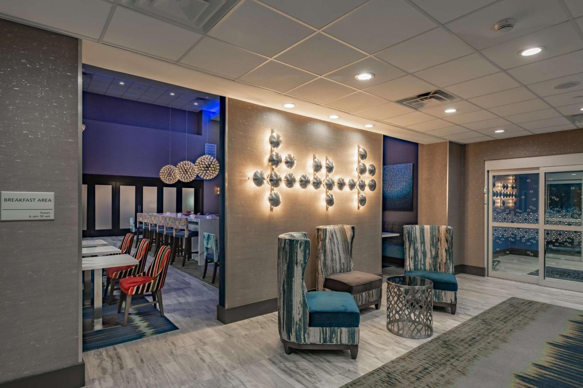 Hampton Inn & Suites Dallas/Plano Central photo 2