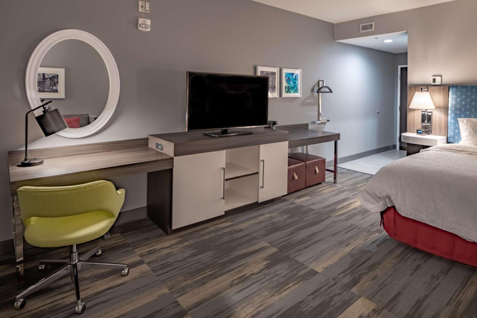 Hampton Inn & Suites Dallas/Plano Central photo 53