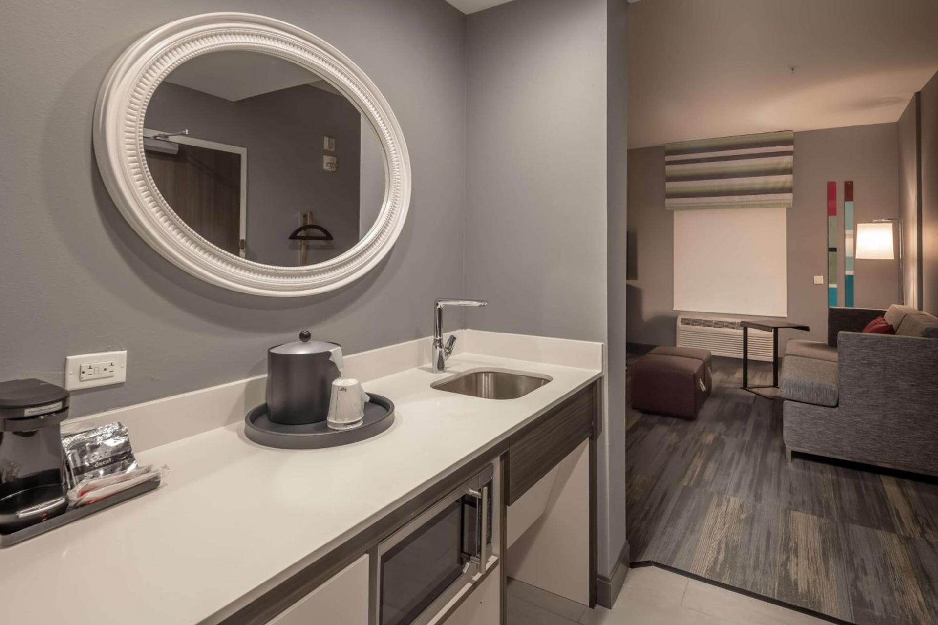 Hampton Inn & Suites Dallas/Plano Central photo 55