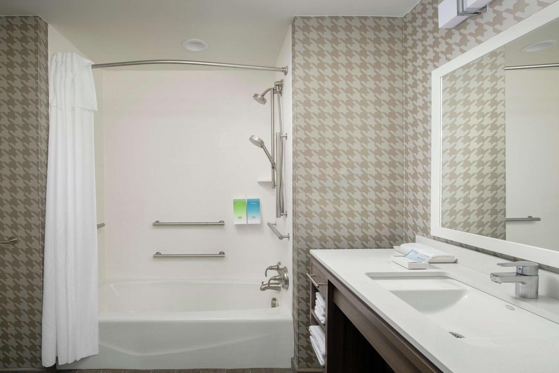 Home2 Suites by Hilton Lakeland South Polk Parkway photo 21