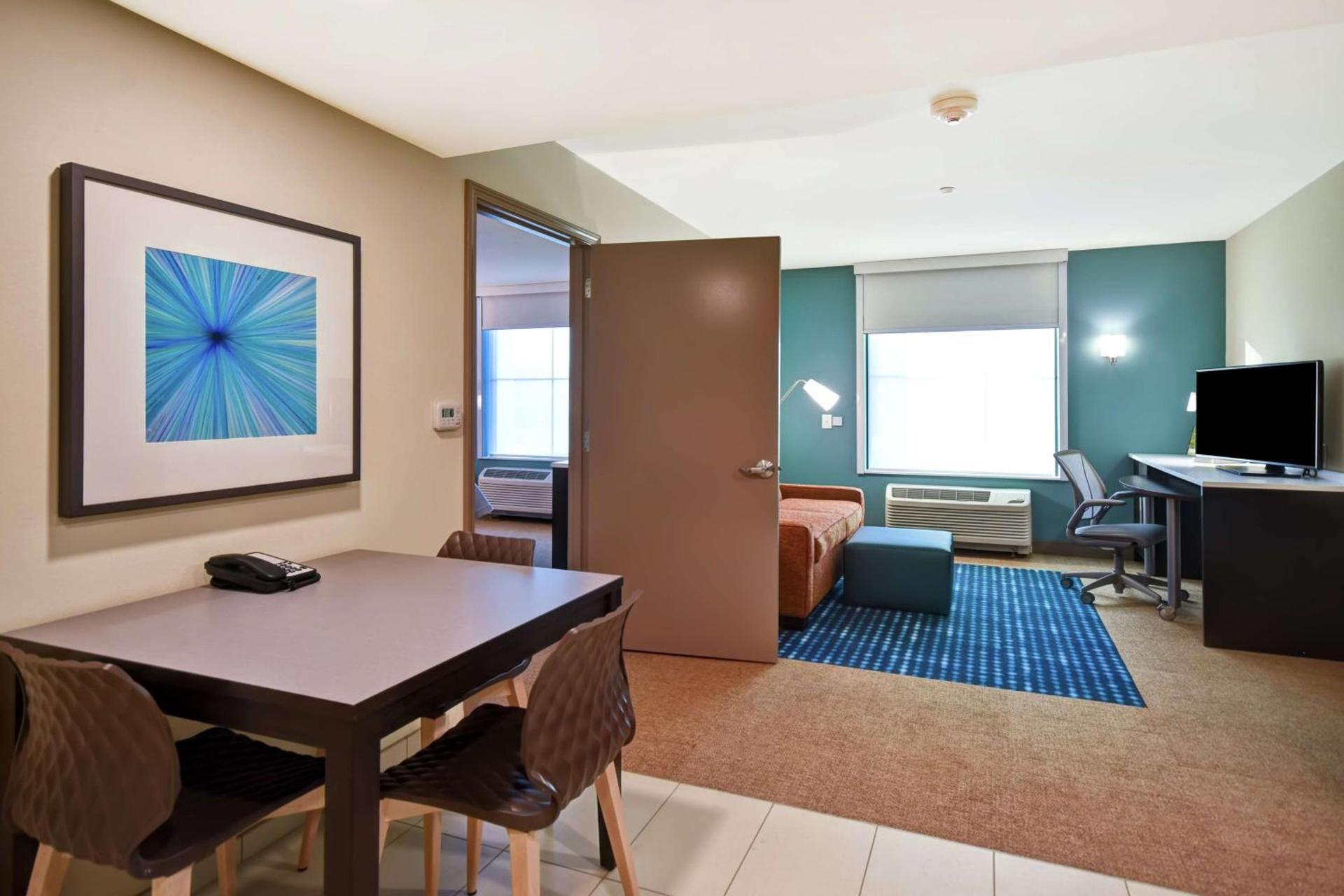 Home2 Suites By Hilton Lagrange photo 27