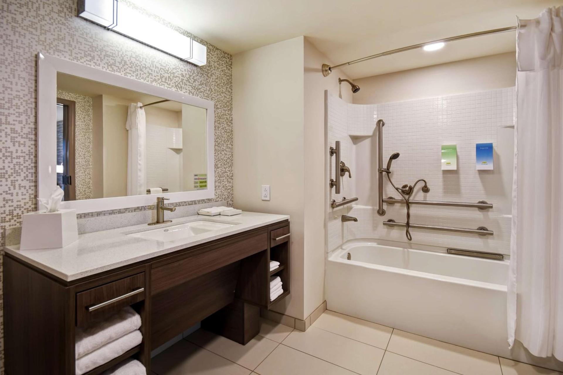 Home2 Suites By Hilton Lagrange photo 34