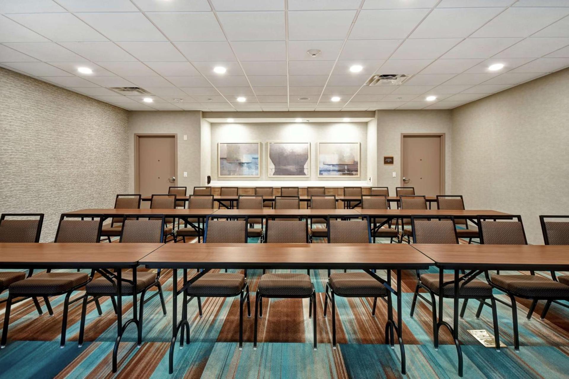 Home2 Suites By Hilton Lagrange photo 44