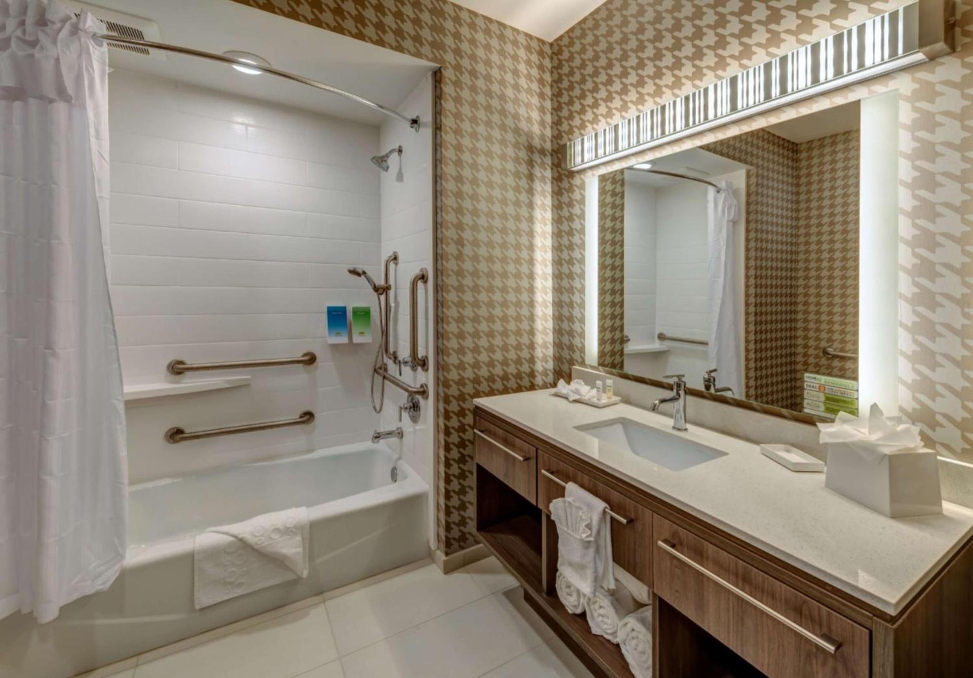 Home2 Suites By Hilton Reno photo 15
