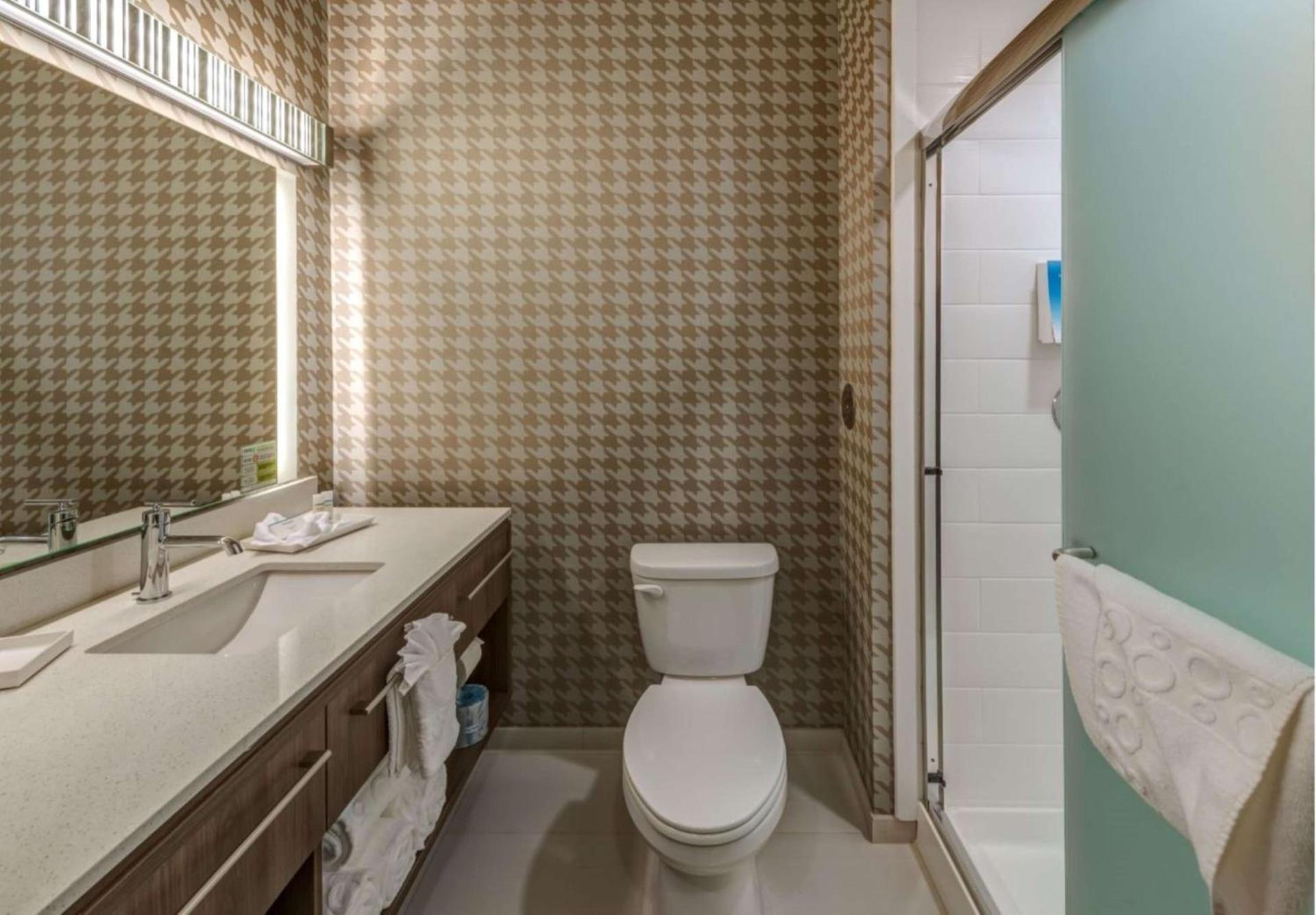Home2 Suites By Hilton Reno photo 18