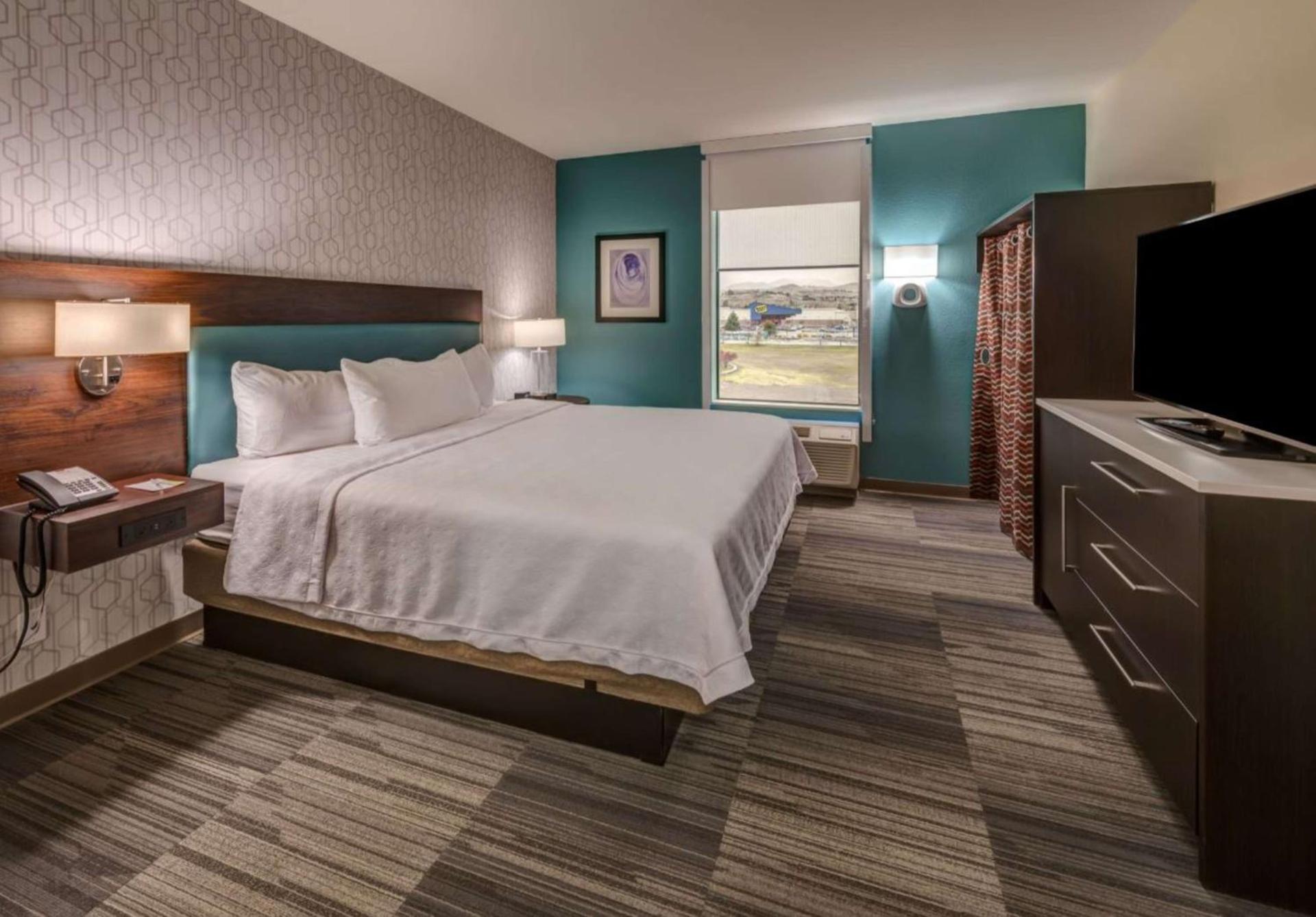Home2 Suites By Hilton Reno photo 23