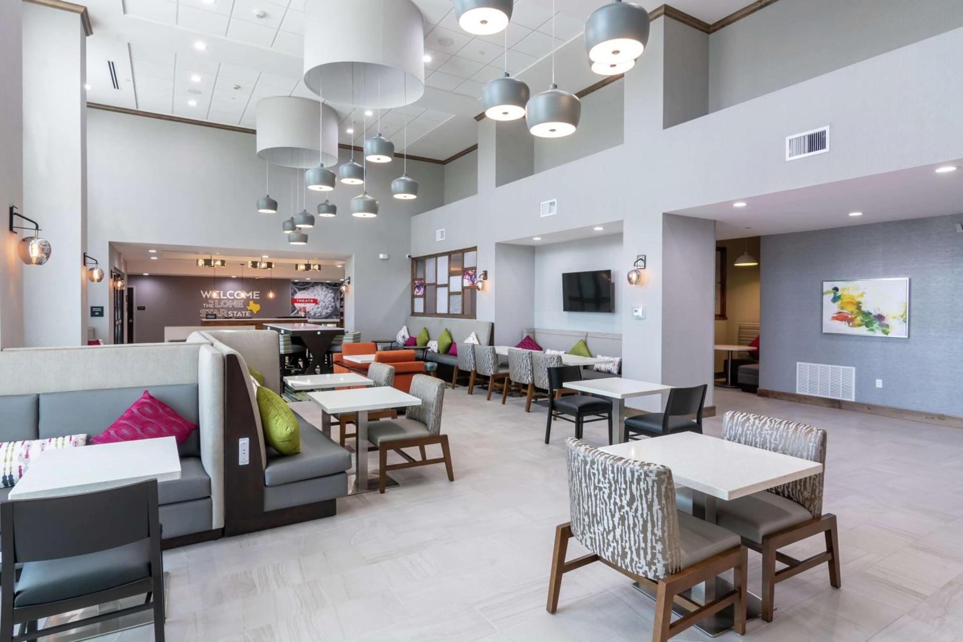 Hampton Inn & Suites Dallas East photo 5