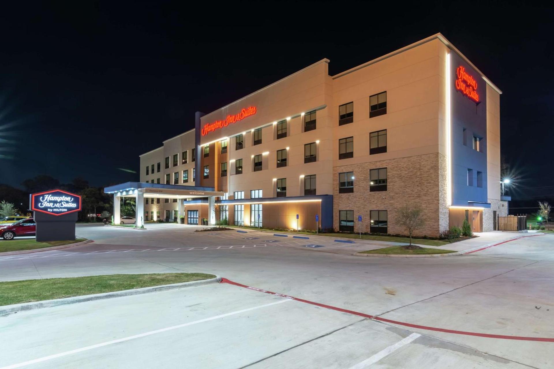 Hampton Inn & Suites Dallas East photo 4