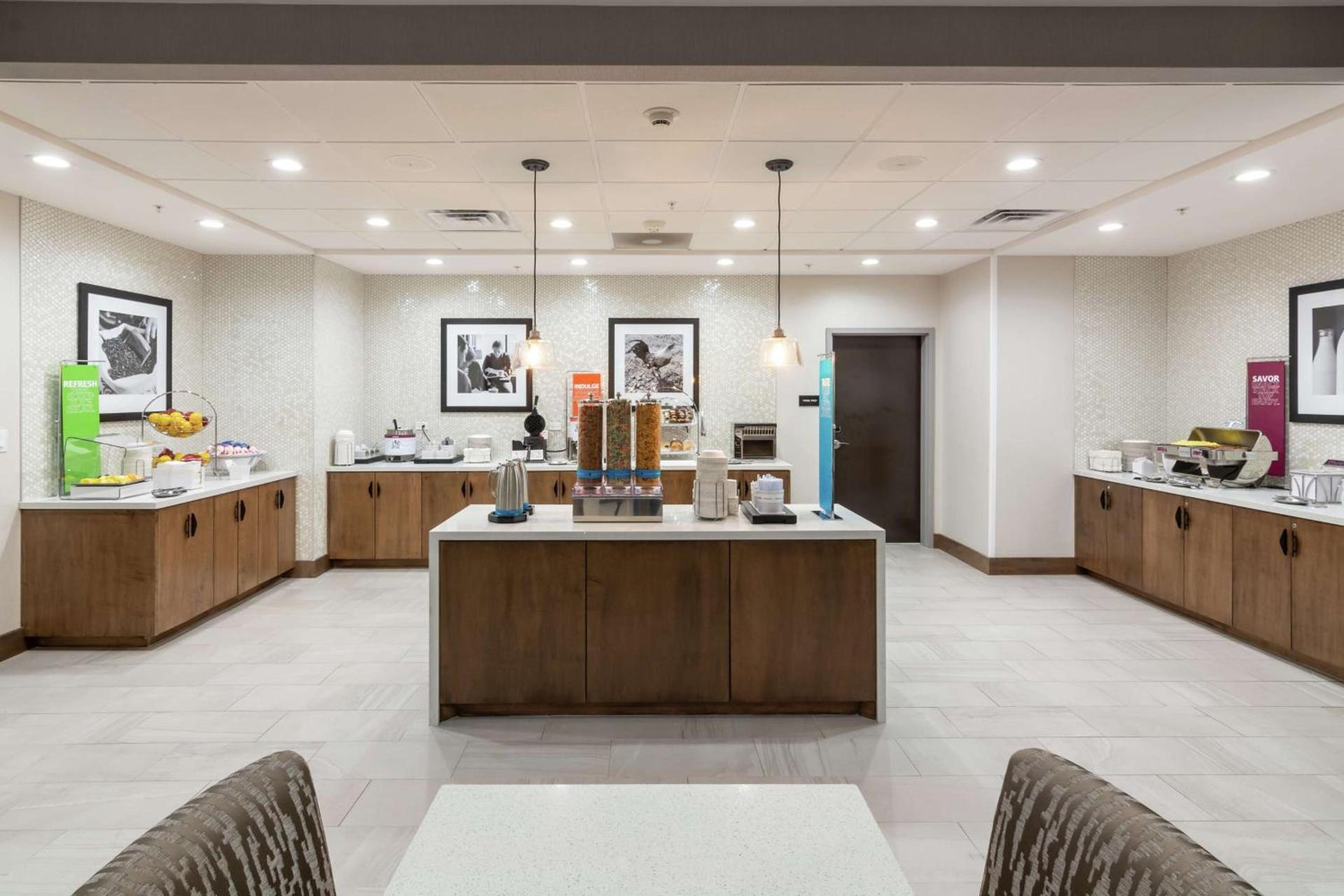 Hampton Inn & Suites Dallas East photo 16