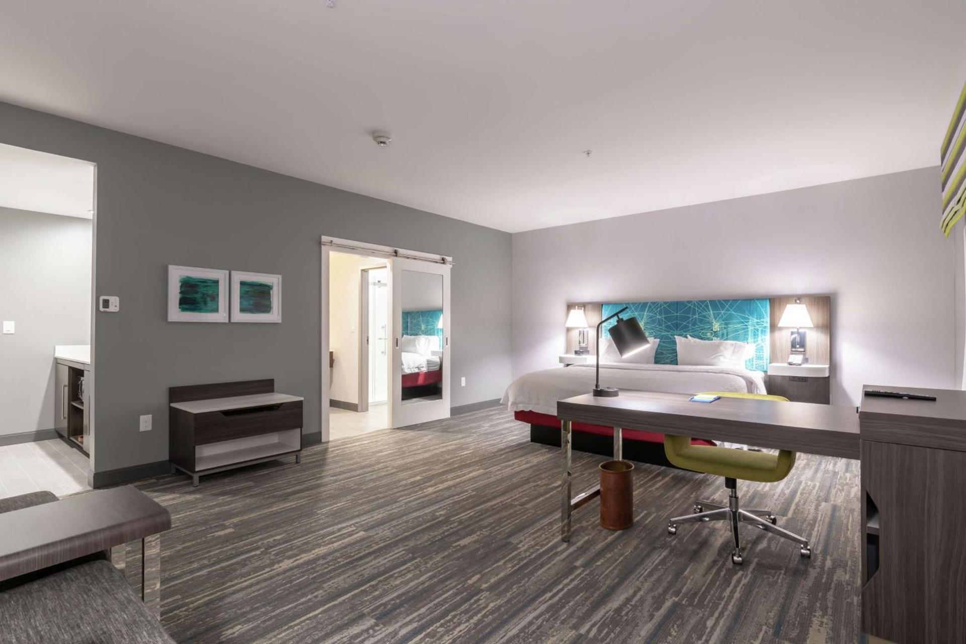 Hampton Inn & Suites Dallas East photo 34