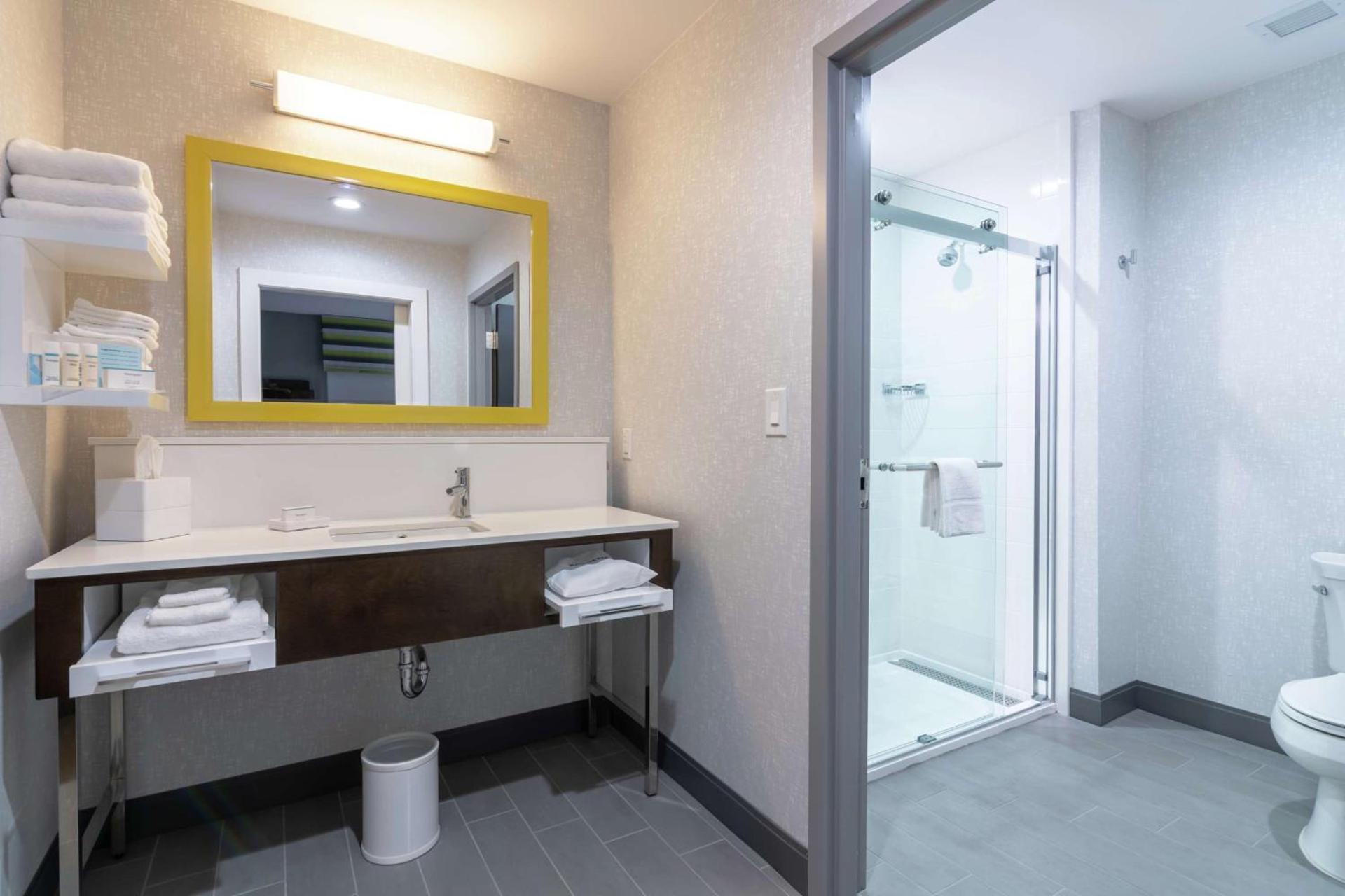 Hampton Inn & Suites Dallas East photo 42