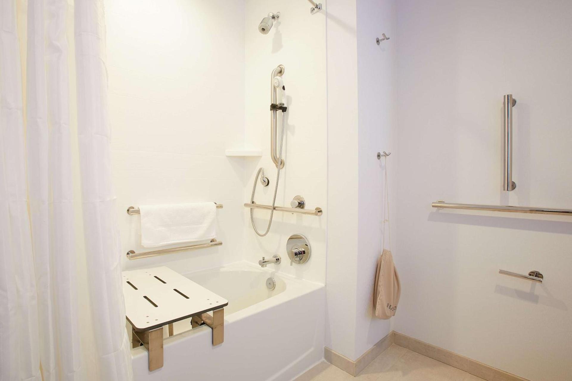 Hilton Garden Inn Elizabethtown photo 29