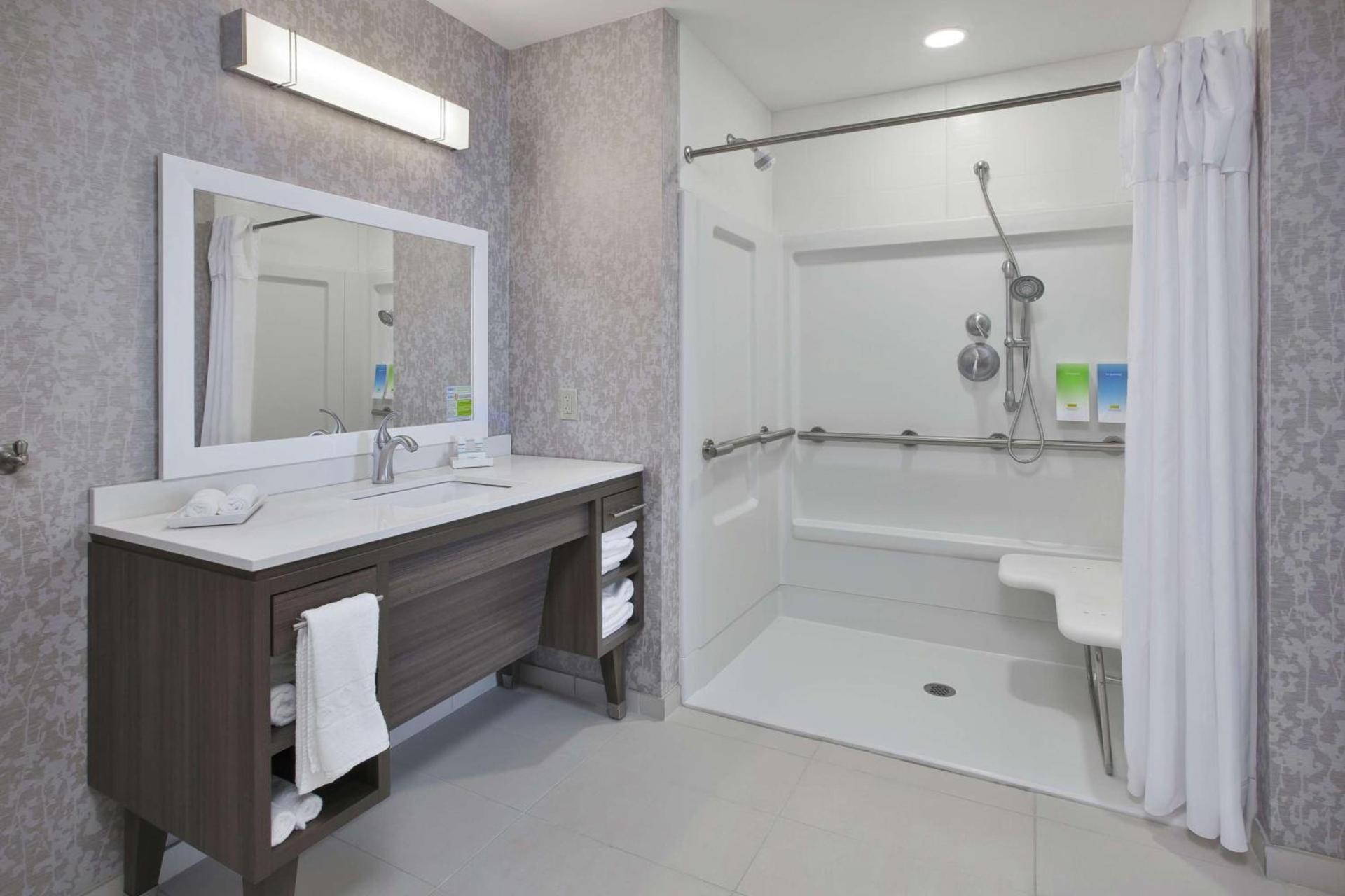 Home2 Suites By Hilton Holland photo 14