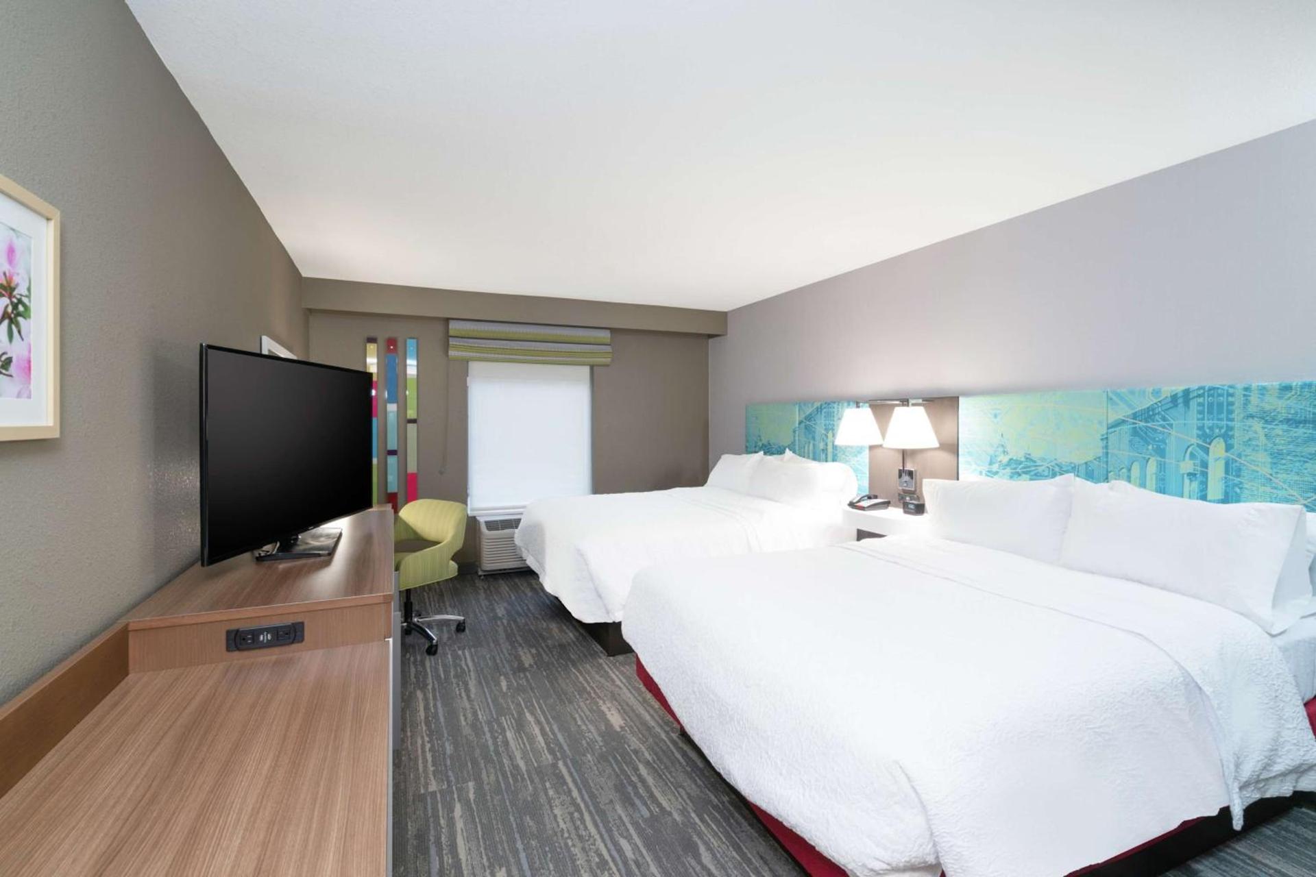 Hampton Inn Weston, WV photo 31