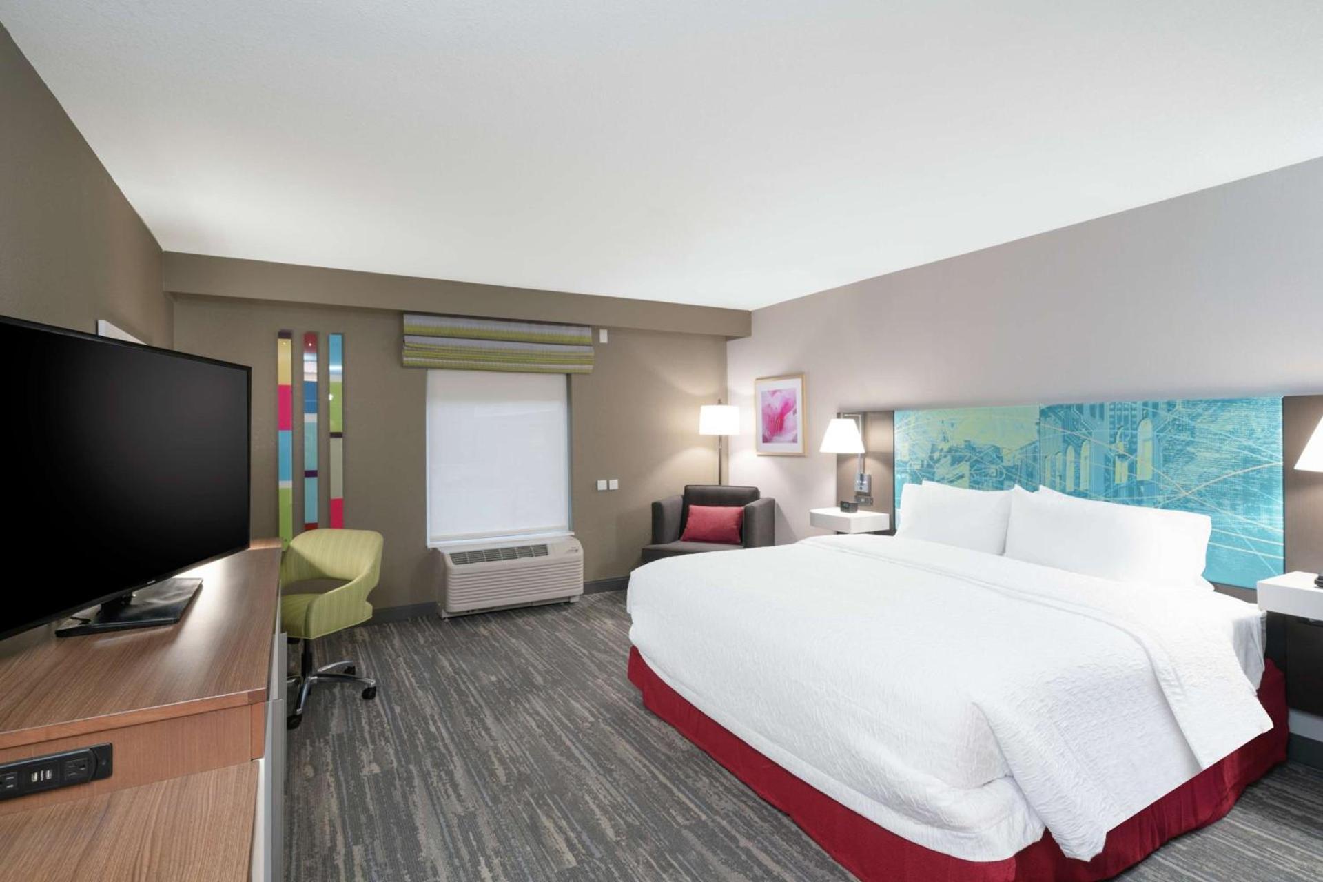 Hampton Inn Weston, WV photo 23