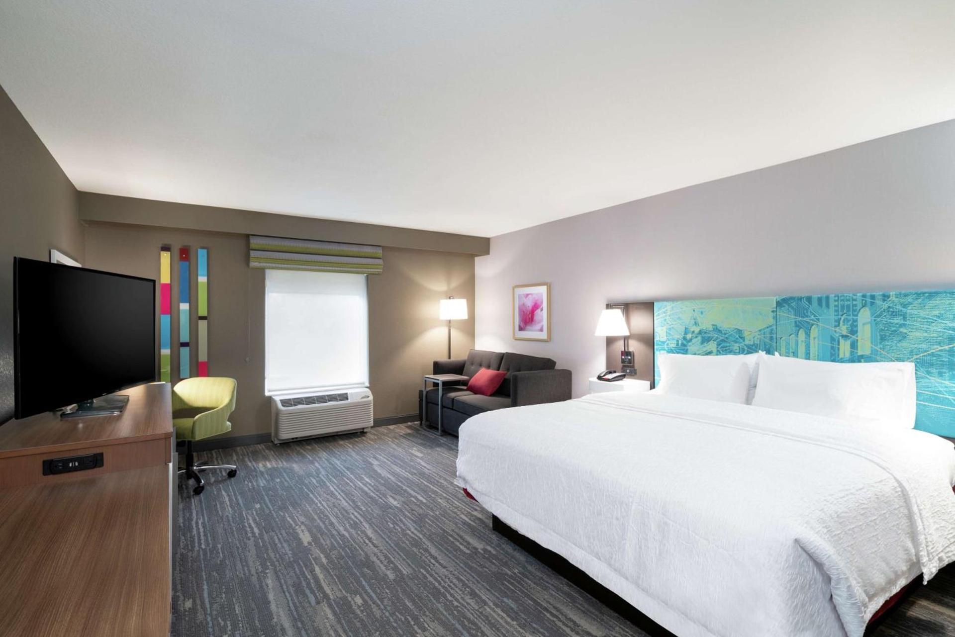 Hampton Inn Weston, WV photo 27