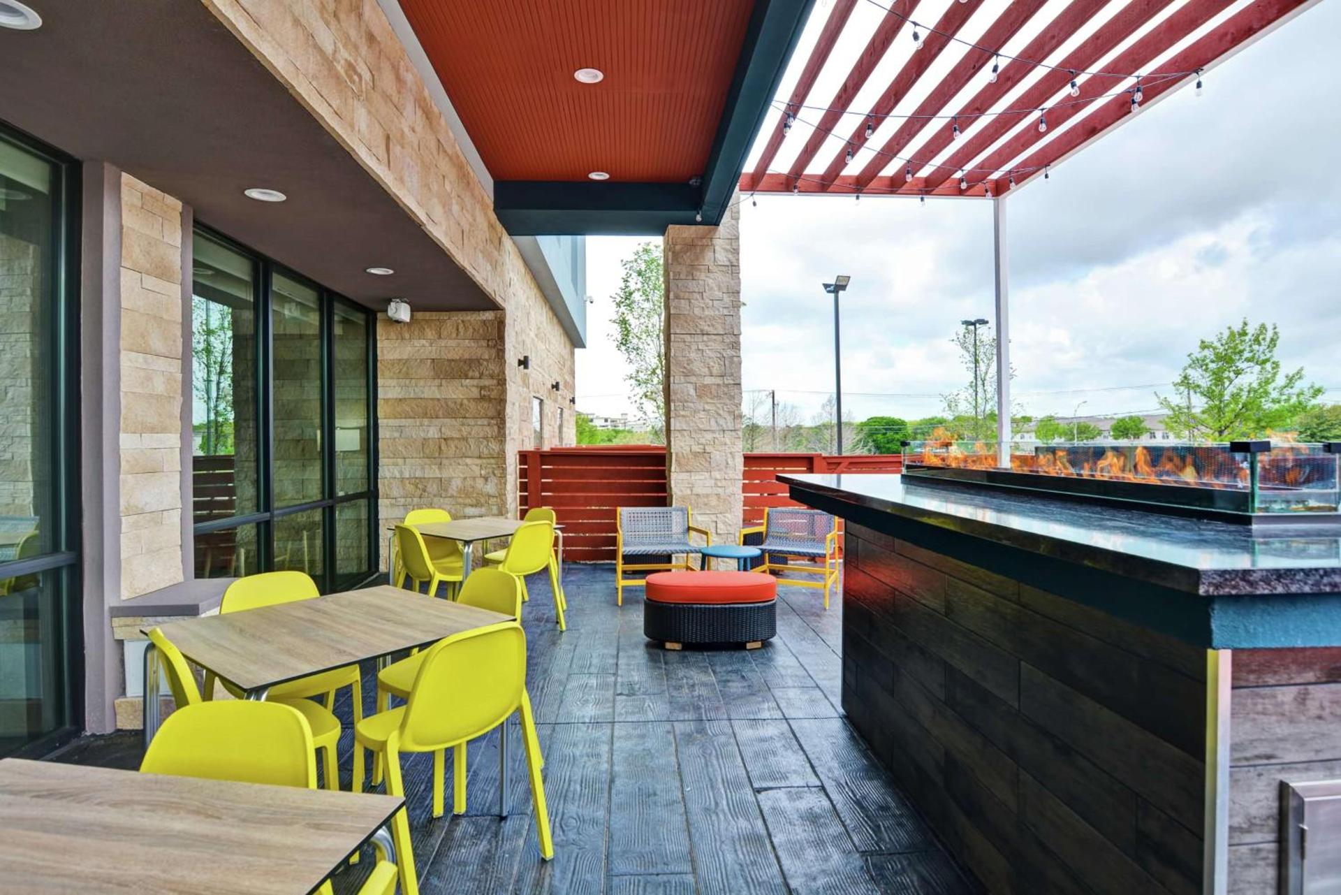 Home2 Suites By Hilton Bedford Dfw West photo 6