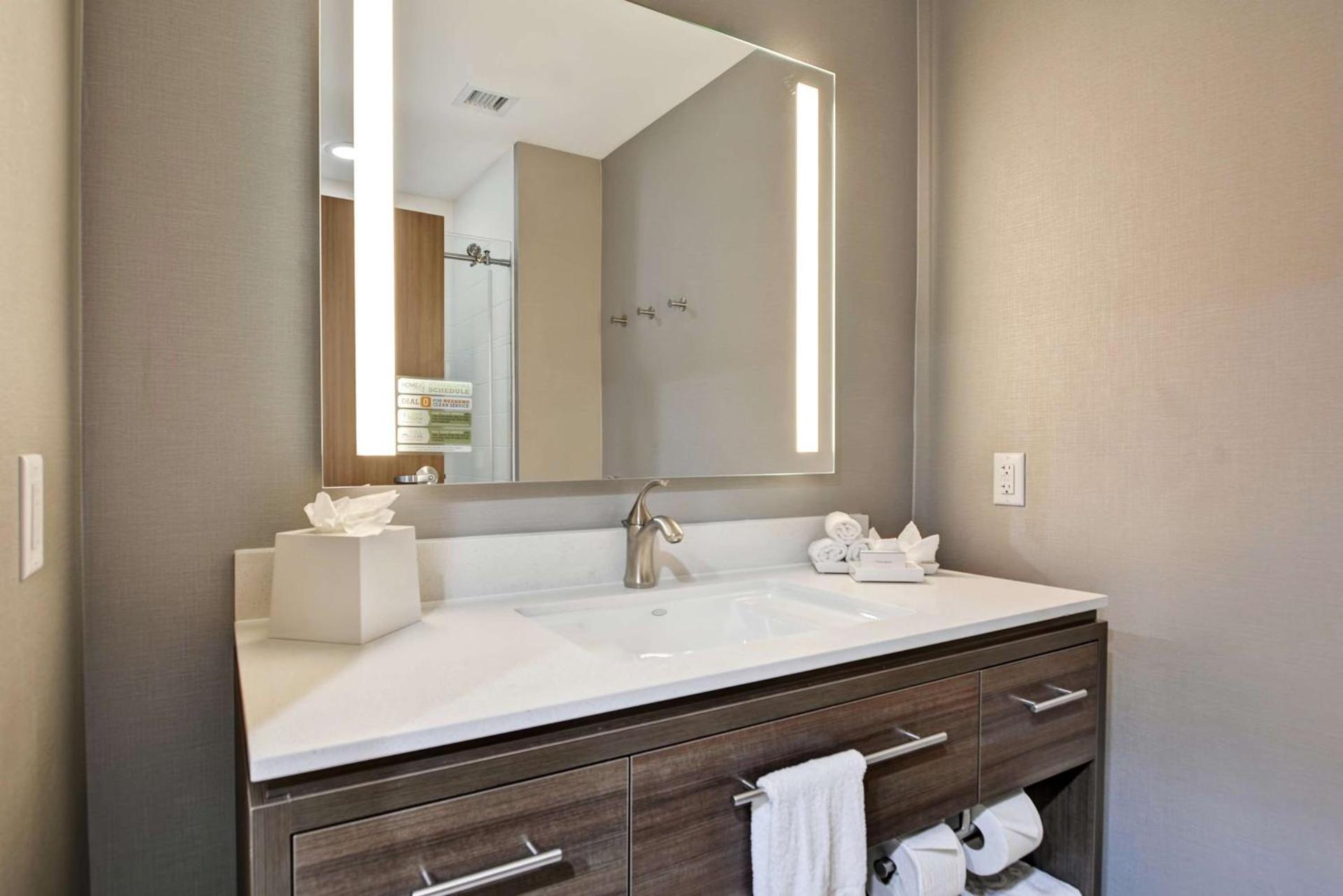 Home2 Suites By Hilton Bedford Dfw West photo 20