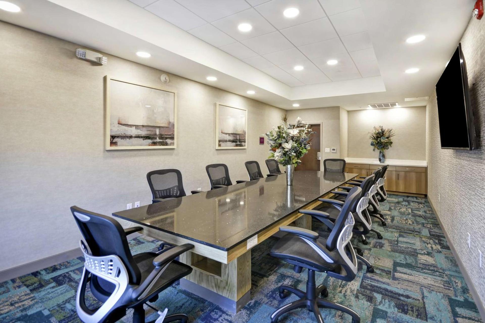 Home2 Suites By Hilton Warner Robins photo 41