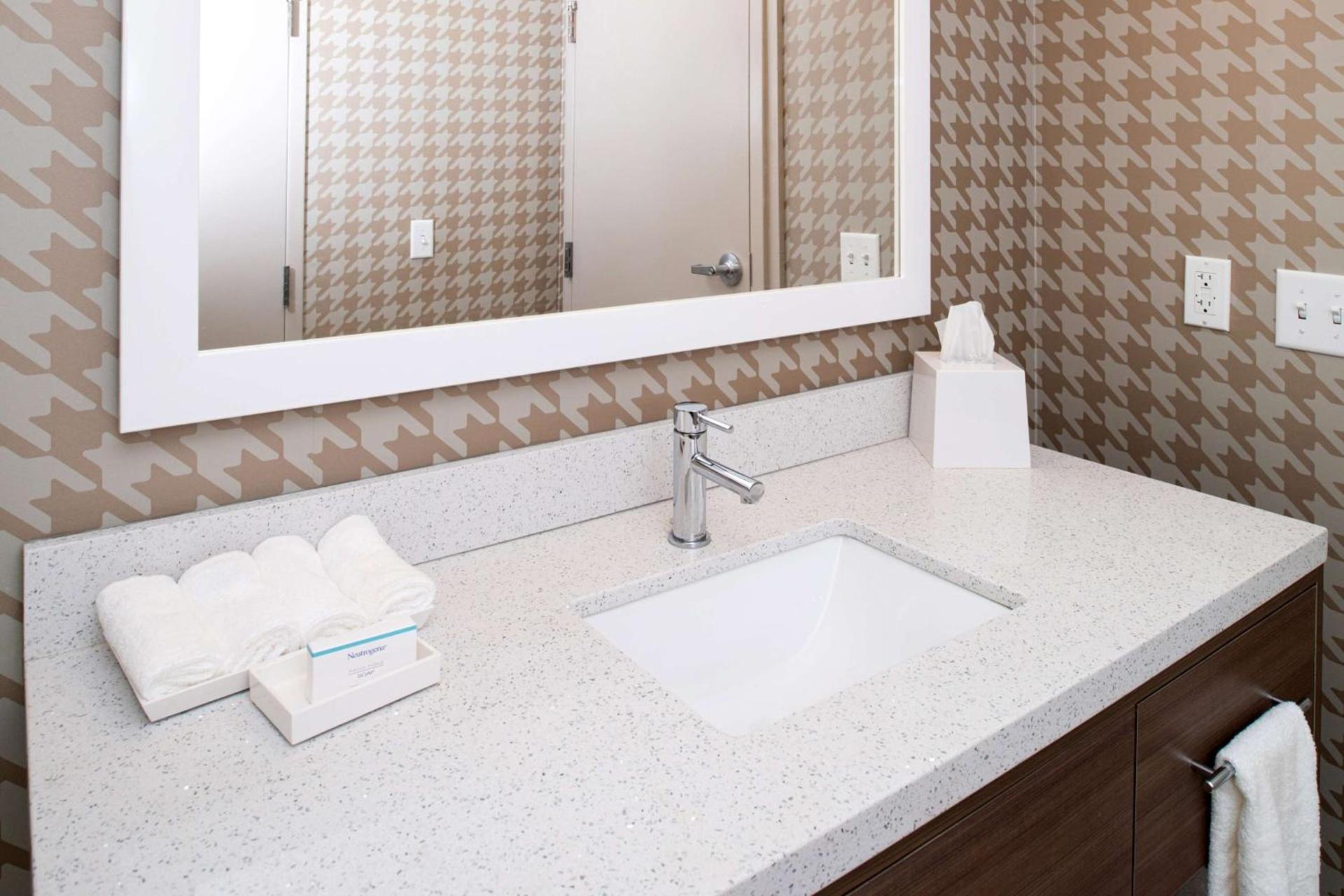 Home2 Suites By Hilton Charlotte Mooresville, Nc photo 70