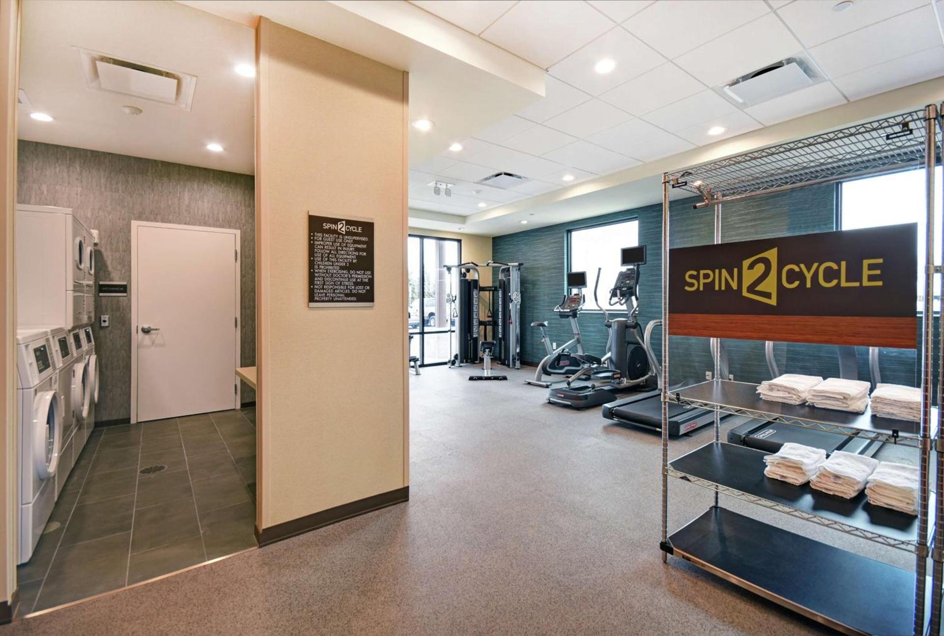 Home2 Suites By Hilton Beloit photo 12