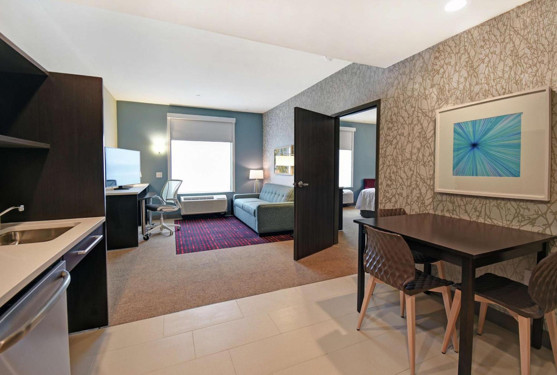 Home2 Suites By Hilton Beloit photo 15