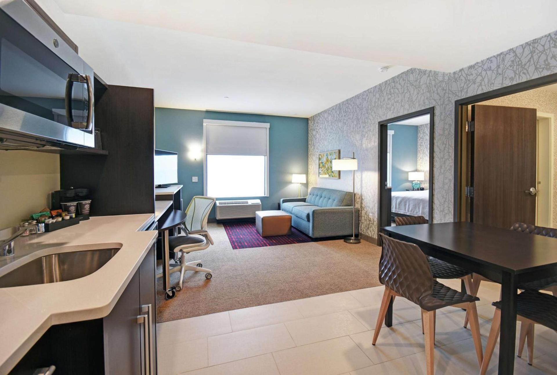 Home2 Suites By Hilton Beloit photo 16